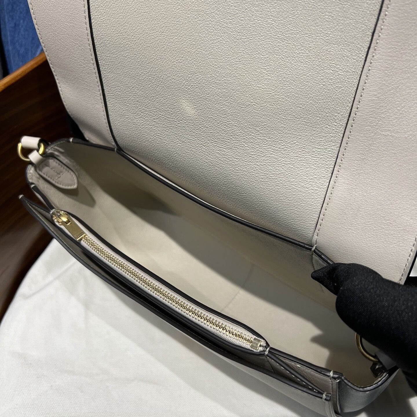 Celine Celine Frame Blue Shoulder Bag Size ONE SIZE - 7 Thumbnail
