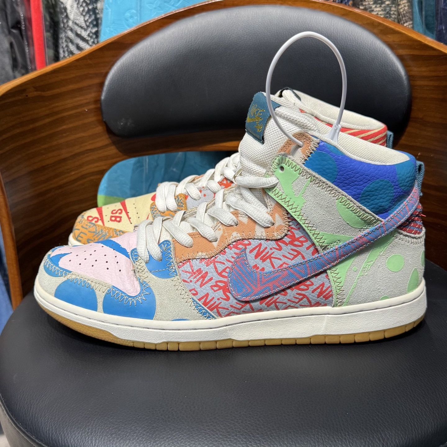 Nike SB Dunk SB Thomas What The Dunk Graffiti Size US 11 / EU 44 - 6 Thumbnail