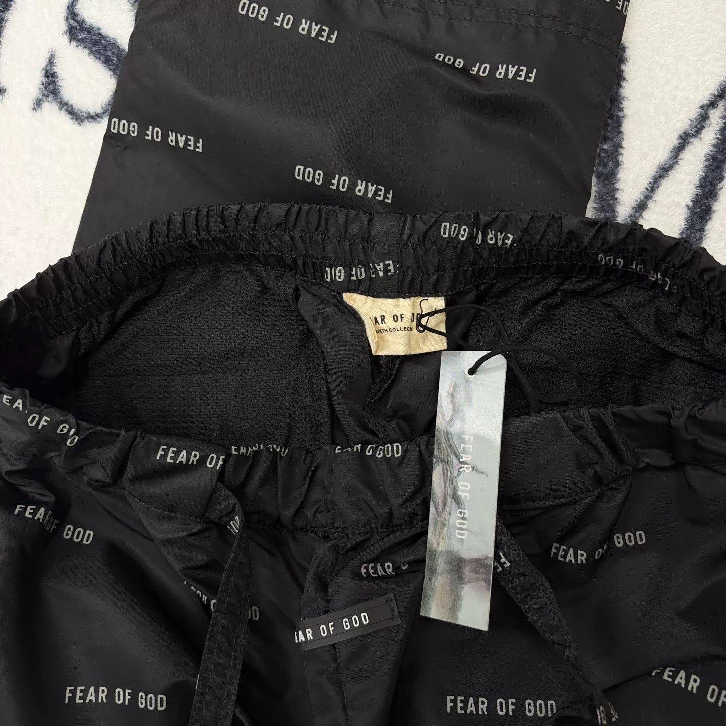 Fear of God FEAR OF GOD 6th Black Nylon Pants Size US 32 / EU 48 - 4 Thumbnail