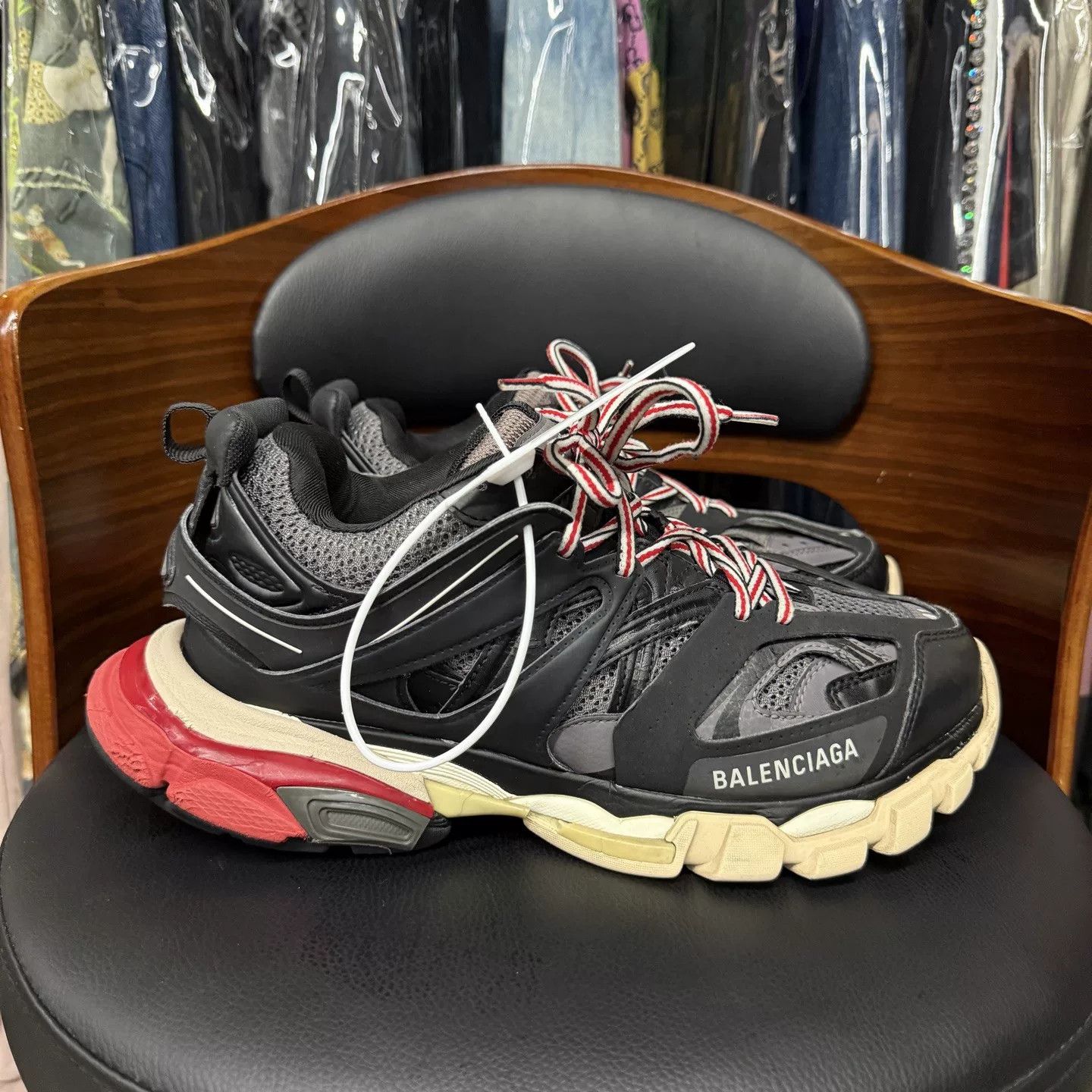 Balenciaga Balenciaga Track Distressed Dad Shoes Size US 8 / EU 41 - 4 Thumbnail