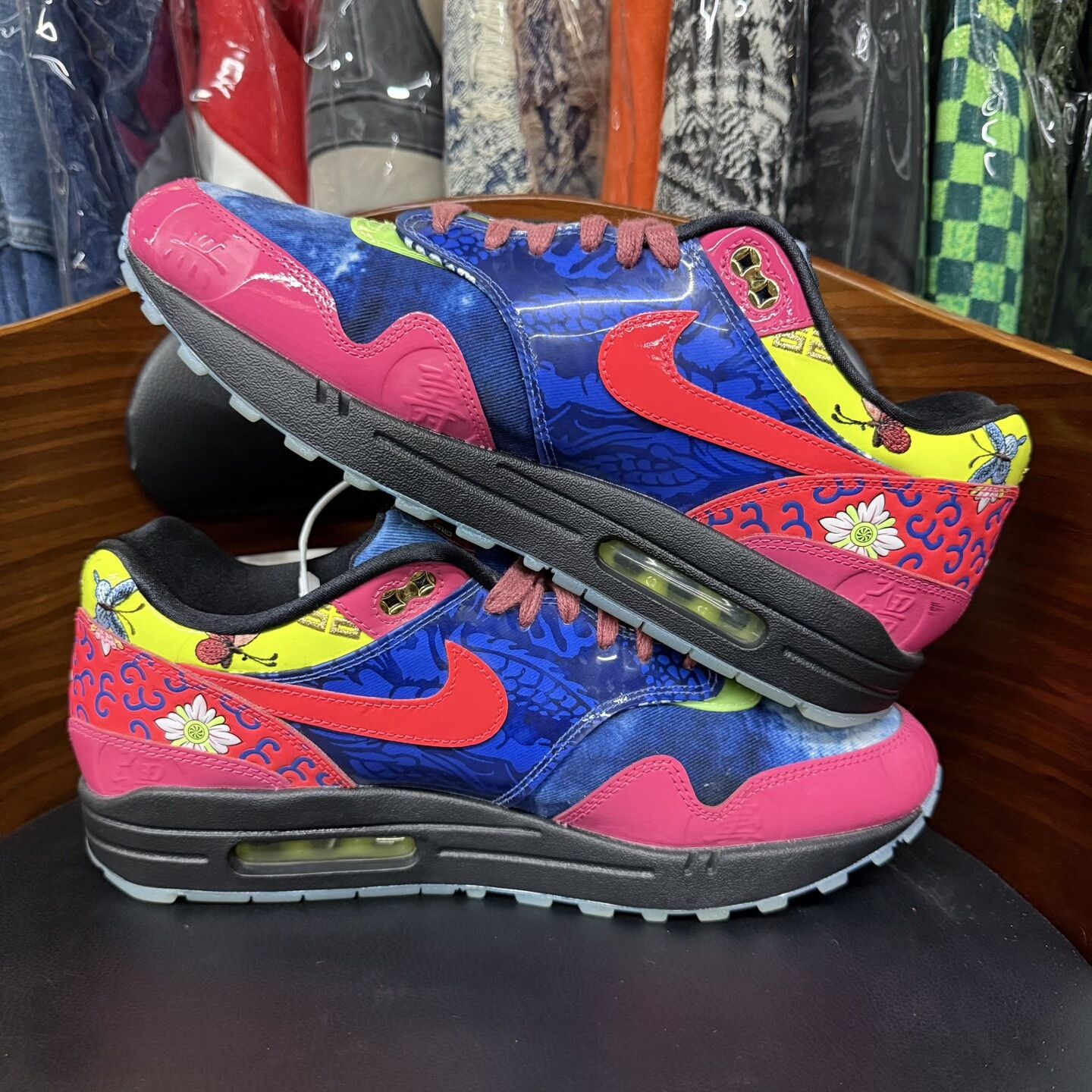 MAX&Co. Max1 China Limited Edition Size US 11 / EU 44 - 7 Thumbnail