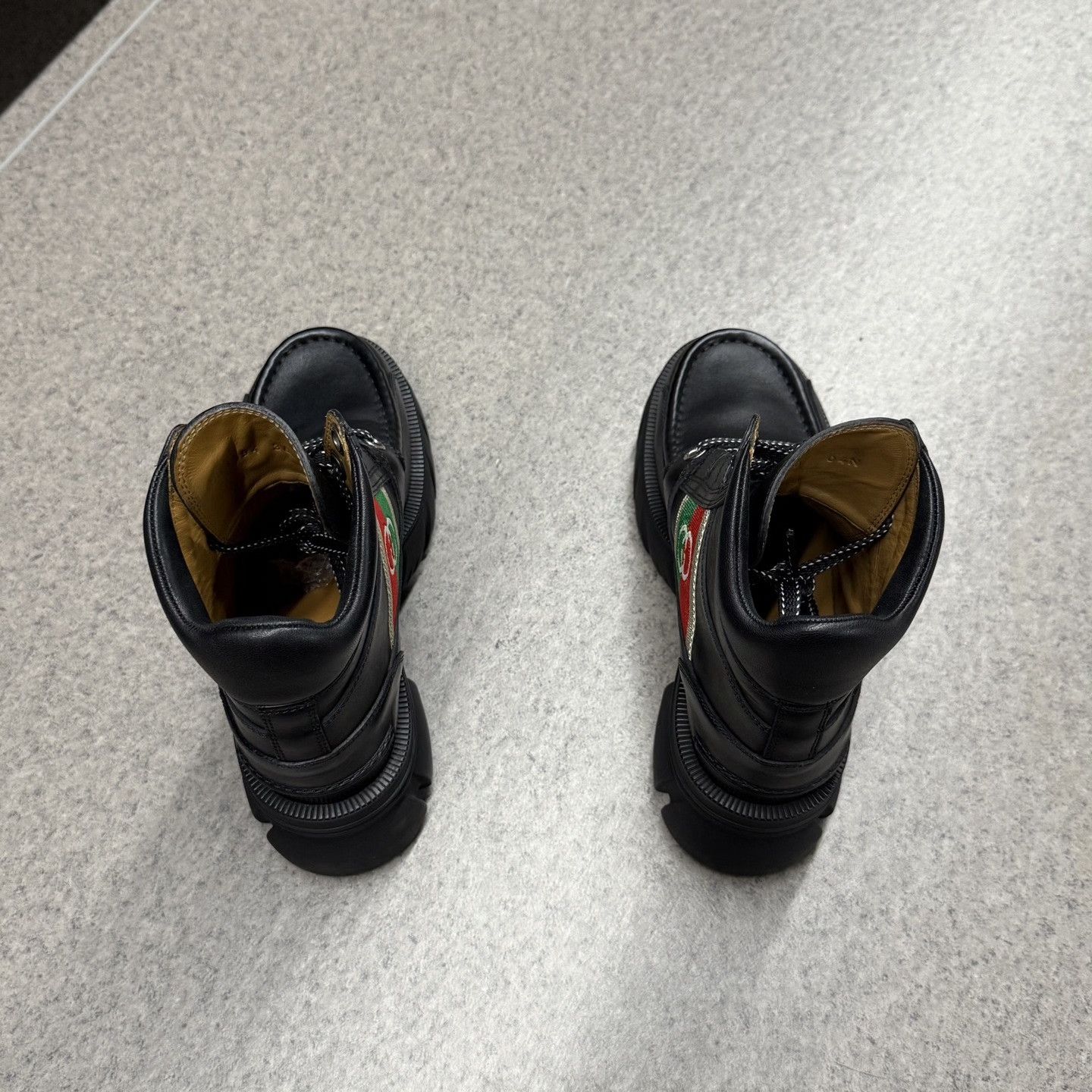 Gucci Gucci Interlocking Logo Black Martin Boots Size US 5 / IT 35 - 8 Thumbnail