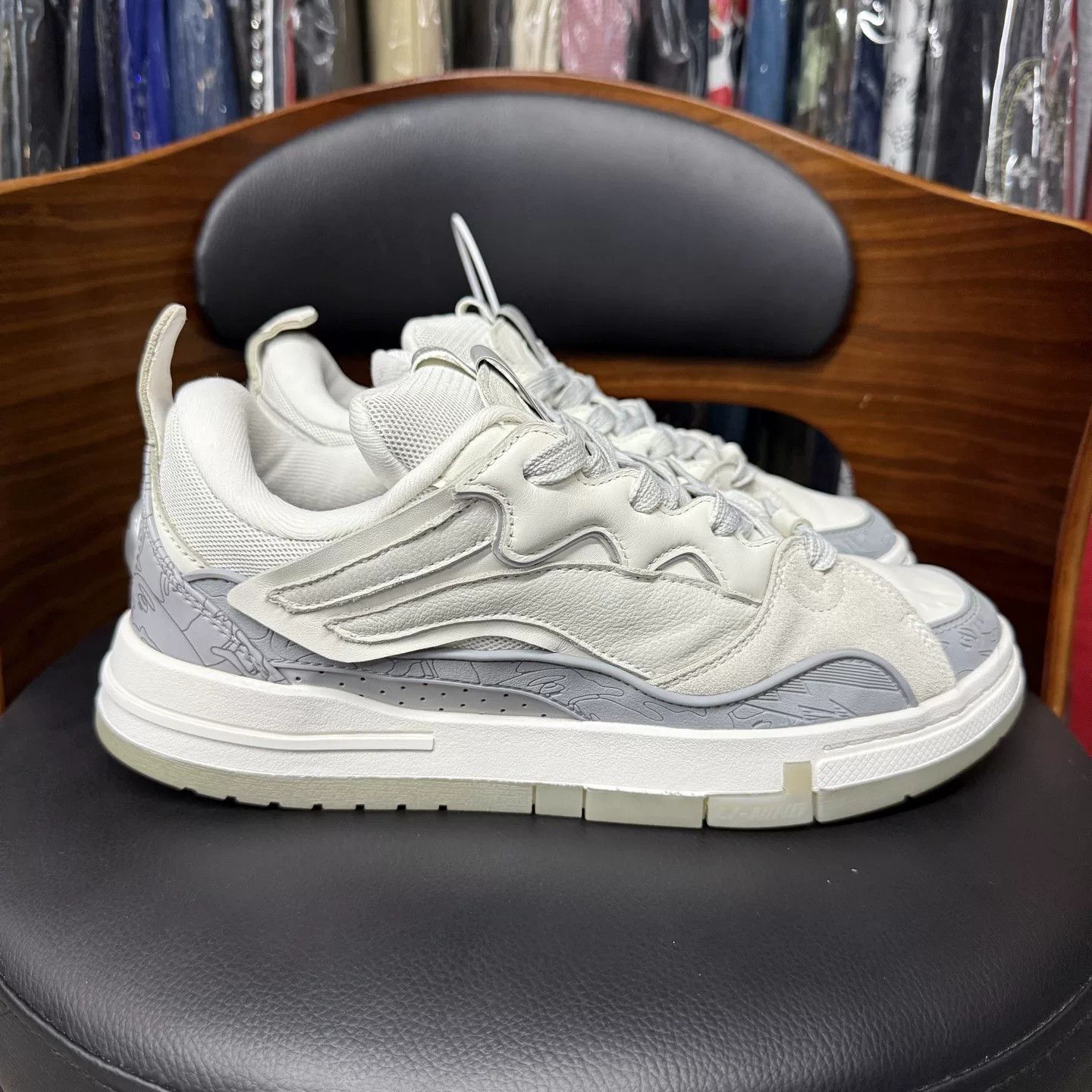 Li-Ning AAPE x LiNing 10th Anniversary Limited Size US 9 / EU 42 - 4 Thumbnail