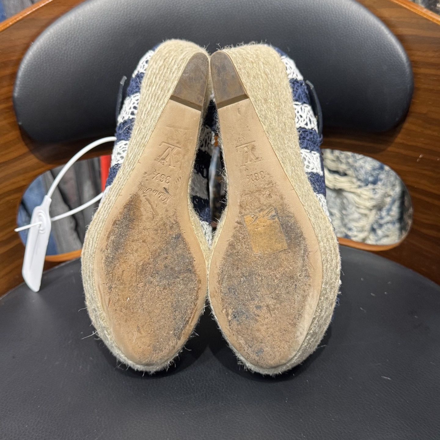 Louis Vuitton Louis Vuitton Metal Buckle Sandals Size US 5.5 / IT 35.5 - 9 Thumbnail