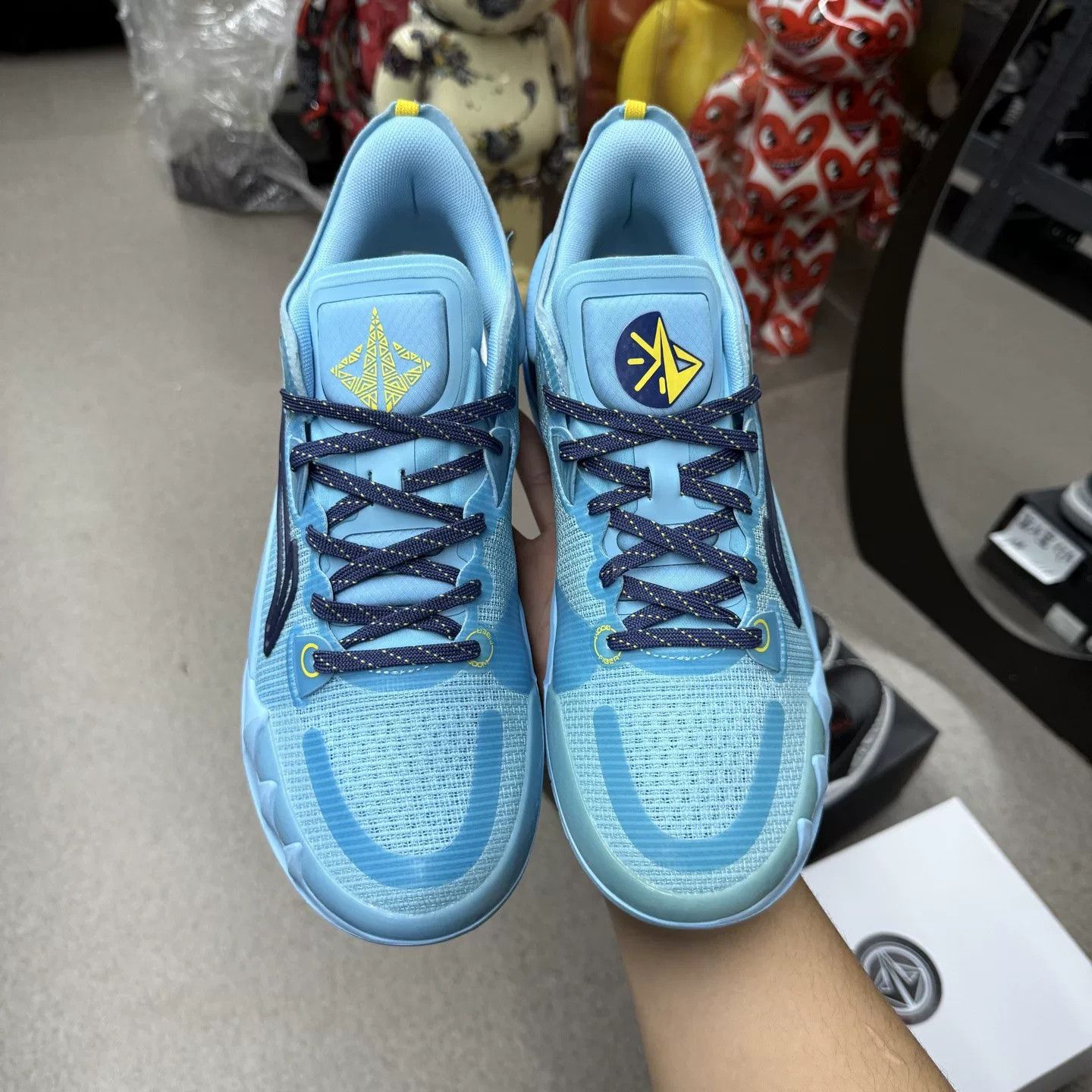 Li-Ning Li-Ning JB1 Jimmy Butler 1st Gen Blue Size US 10.5 / EU 43-44 - 5 Thumbnail