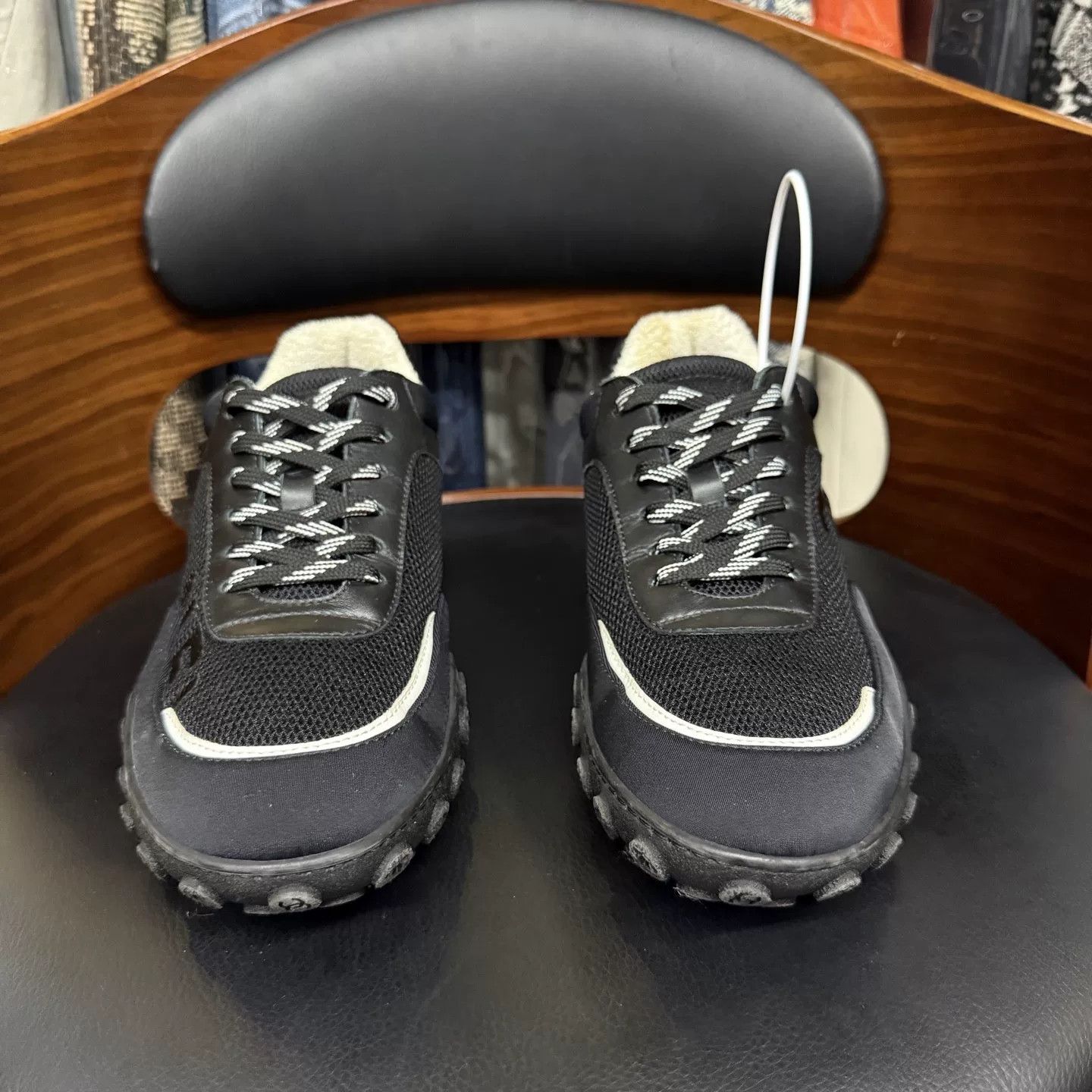 Chanel Chanel Black White Training Sneakers Size US 8 / IT 38 - 2 Thumbnail