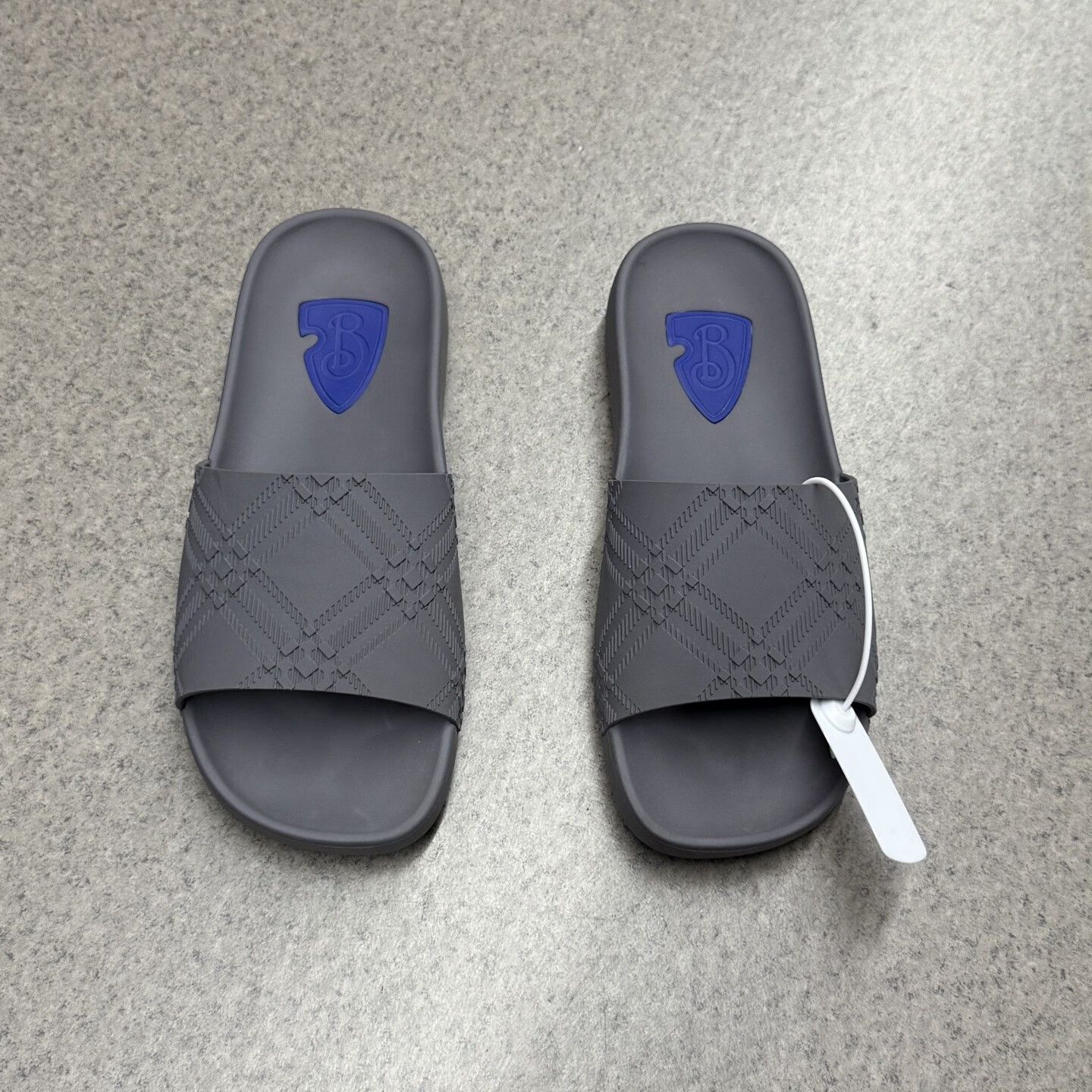 Burberry Burberry 2025 New Slippers Size US 10 / EU 43 - 5 Thumbnail