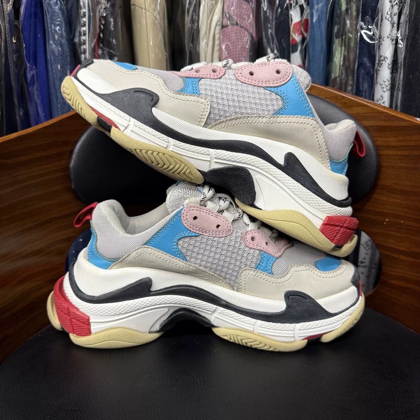 Balenciaga Balenciaga Triples Distressed Dad Shoes Size US 6 / IT 36 - 7 Thumbnail