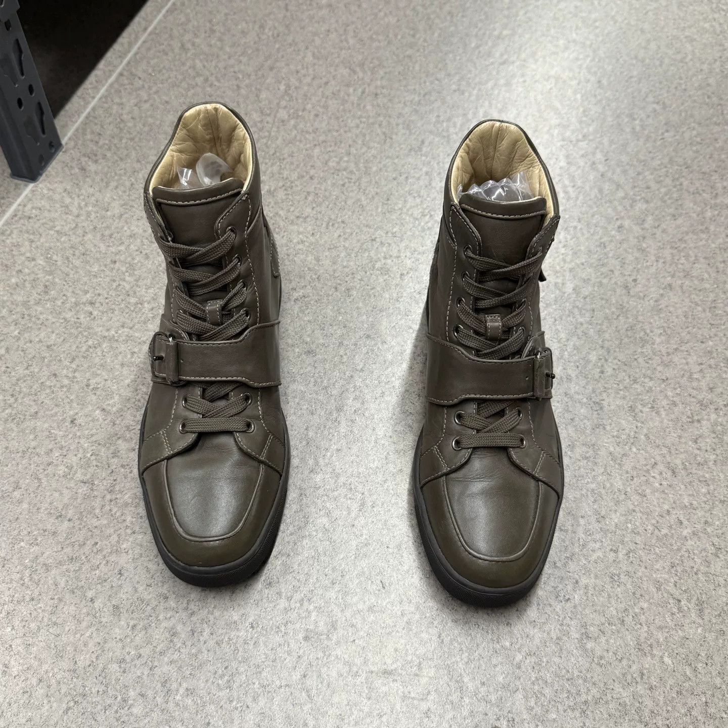 Christian Louboutin Christian Louboutin All Leather High-Top Sneakers Size US 8 / EU 41 - 5 Thumbnail