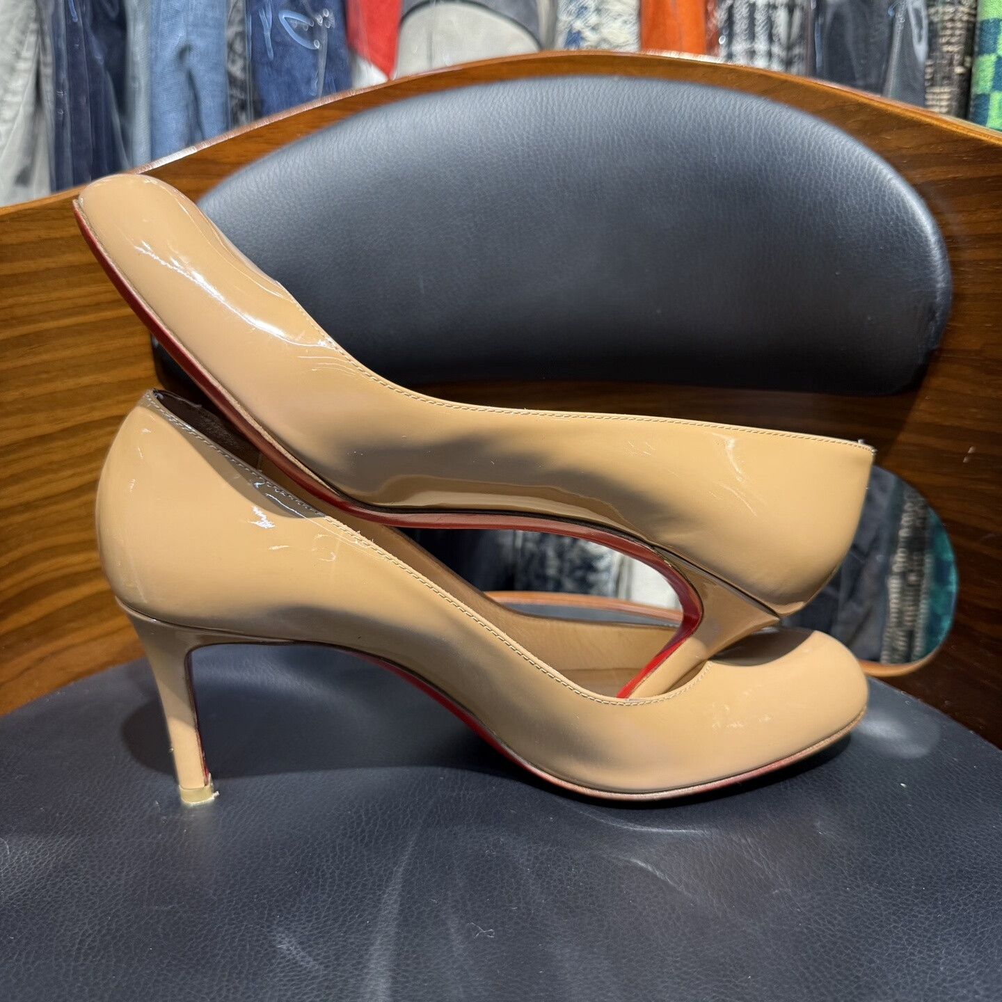 Christian Louboutin CL Nude High Heels Size US 7 / IT 37 - 7 Thumbnail