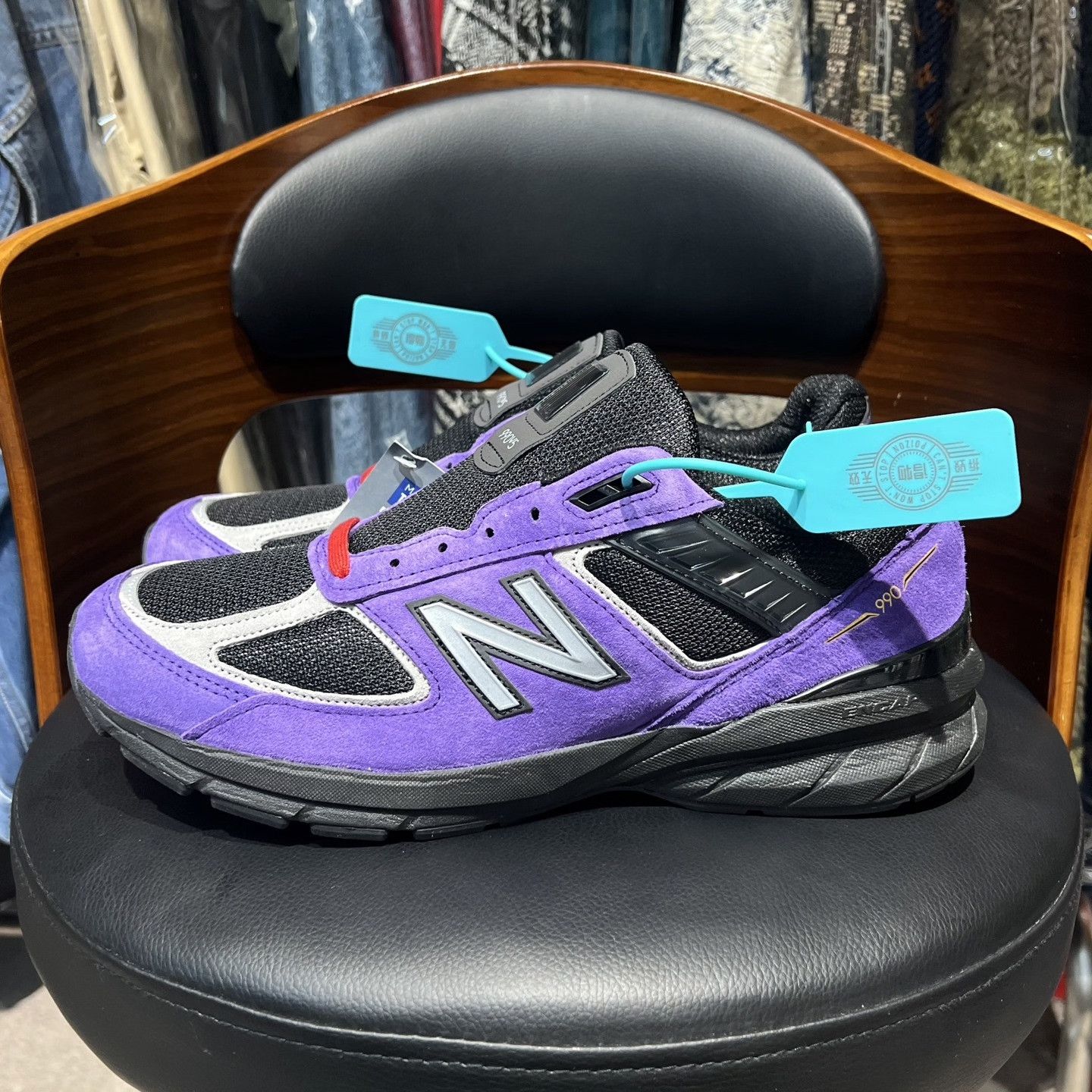 New Balance New Balance 990v5 Leonard PE US Made Size US 11 / EU 44 - 4 Thumbnail