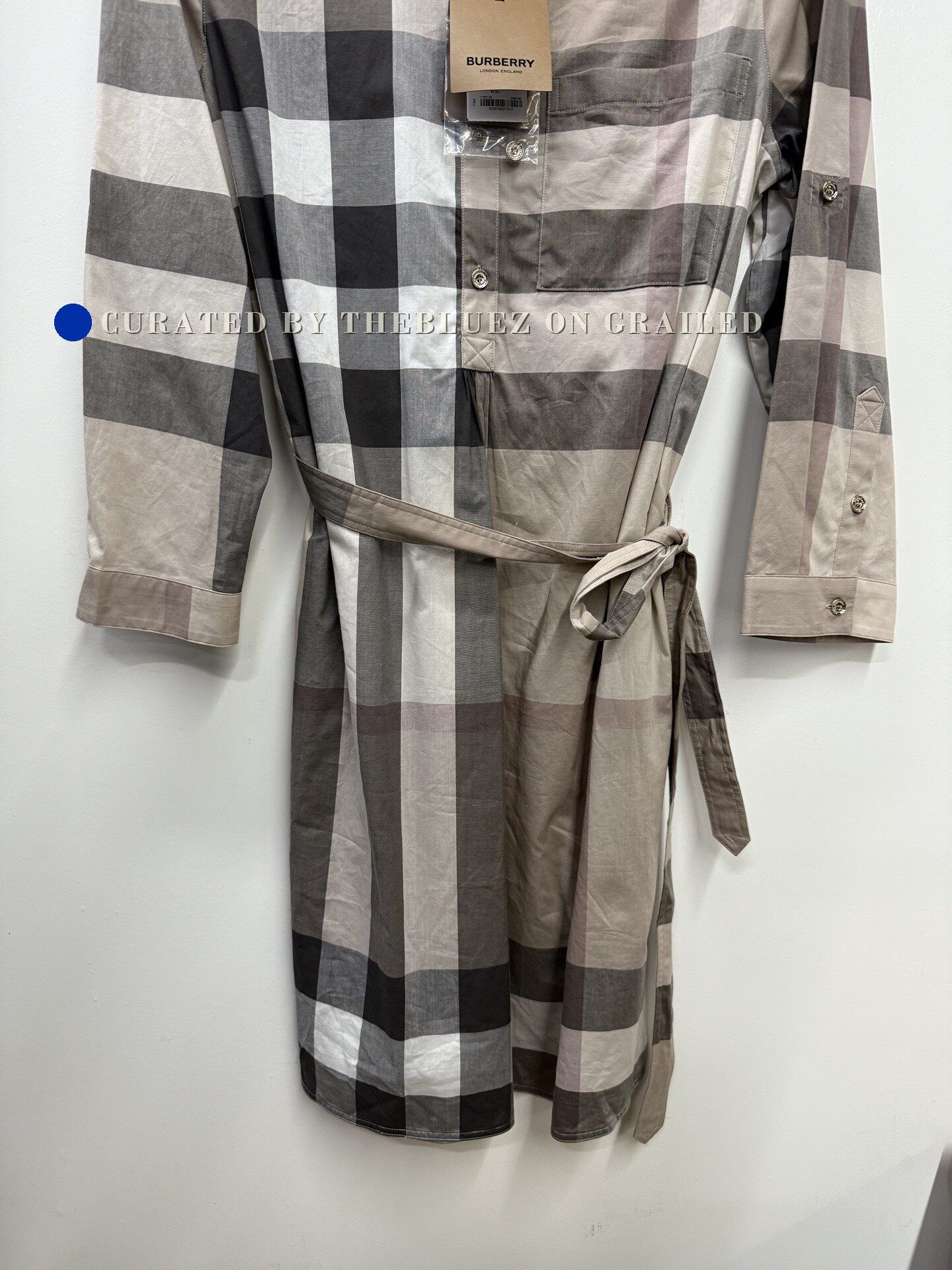 Burberry Burberry Classic Check Short-Sleeve Shirt Dress Size M / US 6-8 / IT 42-44 - 3 Thumbnail