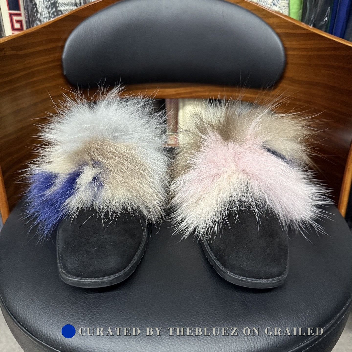 Stuart Weitzman Stuart Weitzman Fur Mules Size US 7 / IT 37 - 2 Thumbnail