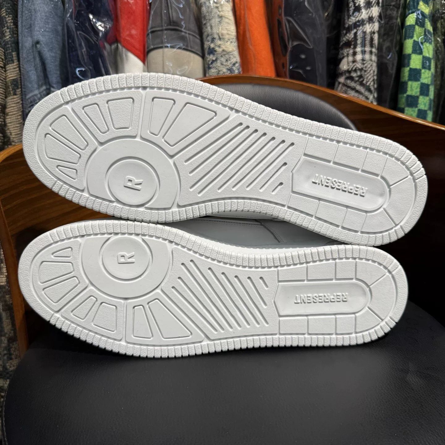 Represent Clo. REPRESENT Apex Low Top Sneakers Size US 13 / EU 46 - 8 Thumbnail