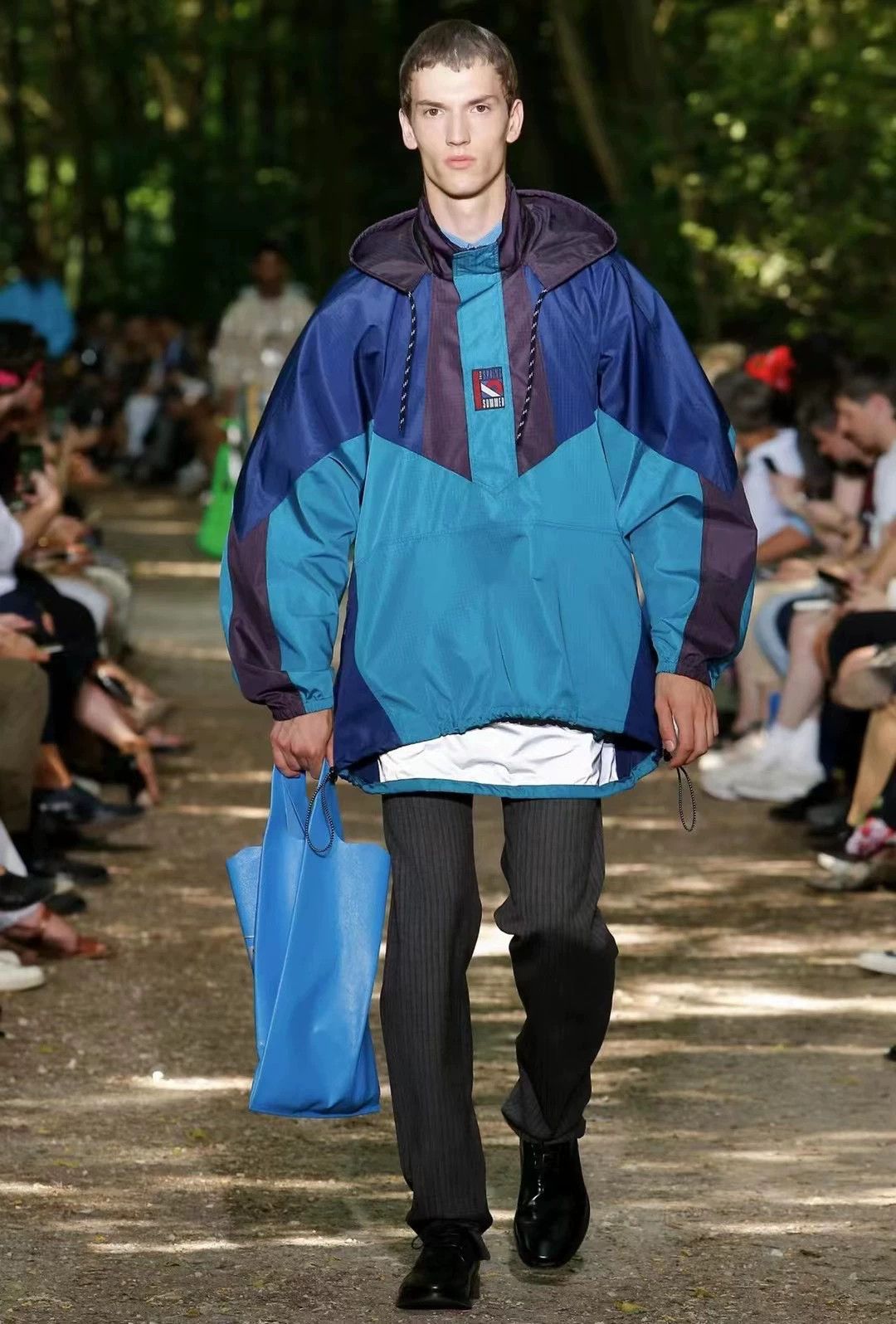 Balenciaga Balenciaga Oversize Runway Windbreaker Size US M / EU 48-50 / 2 - 8 Thumbnail