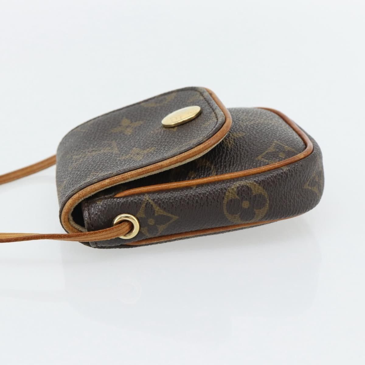 Louis Vuitton Louis Vuitton Cancun Pochette Monogram Canvas Size ONE SIZE - 3 Thumbnail