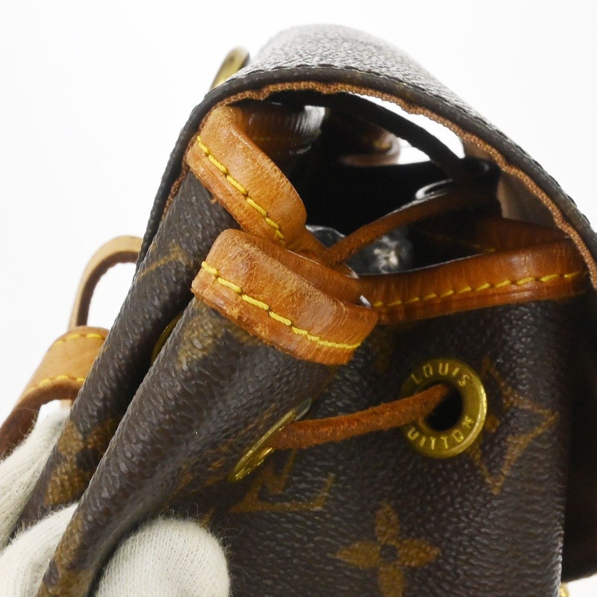 Louis Vuitton Louis Vuitton Vintage Montsouris Backpack Monogram Canvas Size ONE SIZE - 11 Thumbnail