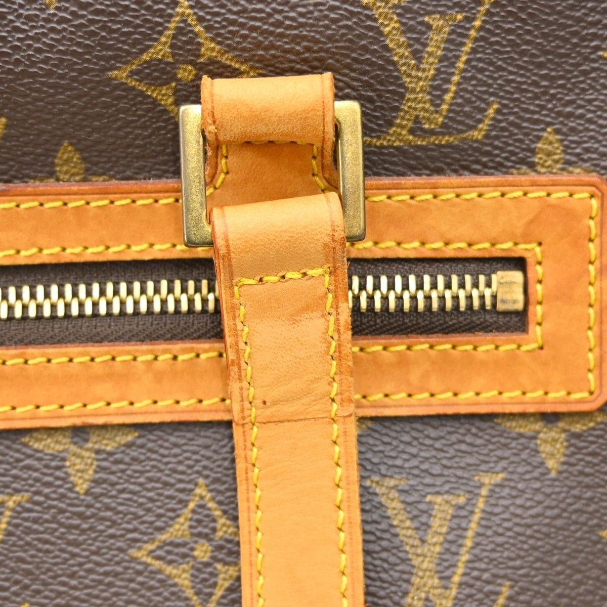 Louis Vuitton Louis Vuitton Cite Handbag Monogram Canvas Size ONE SIZE - 8 Thumbnail