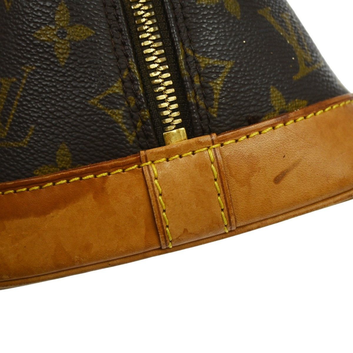 Louis Vuitton Louis Vuitton Alma Handbag Monogram Canvas Size ONE SIZE - 13 Thumbnail