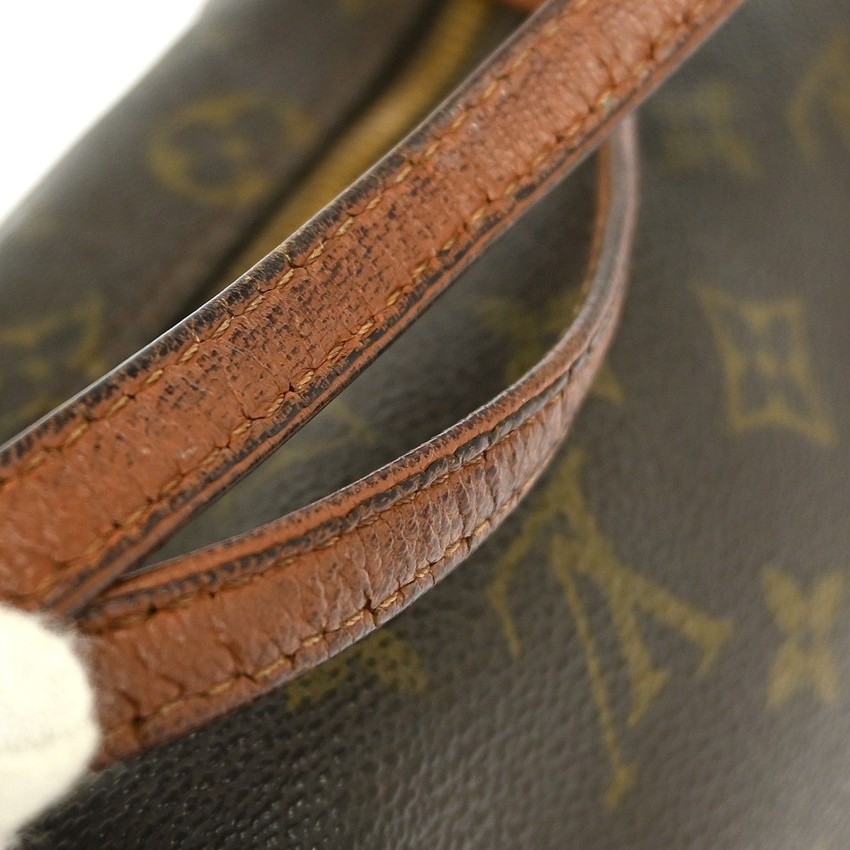 Louis Vuitton Louis Vuitton Papillon Handbag Monogram Canvas Size ONE SIZE - 6 Thumbnail
