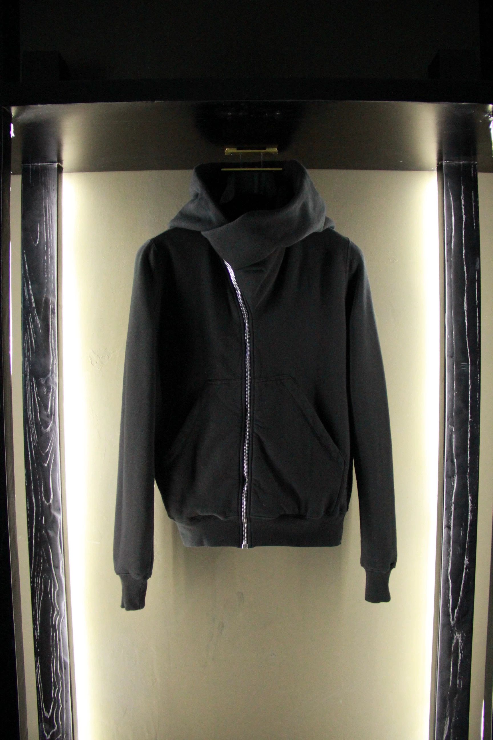 Rick Owens Rick Owens White Hoodie Men s Size US S / EU 44-46 / 1 - 4 Thumbnail
