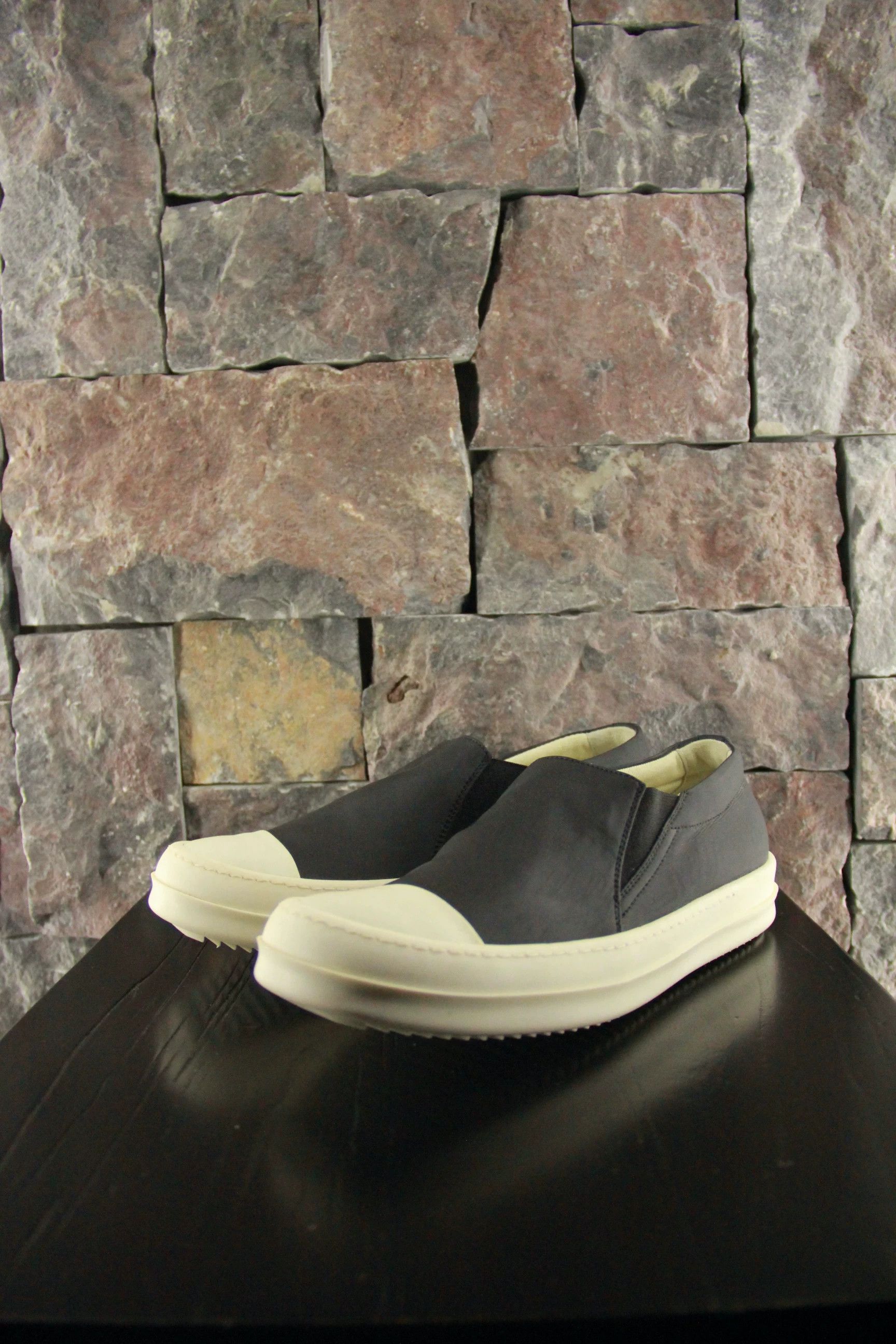 Rick Owens Rick Owens White Slip Ons Men 10 Size US 10 / EU 43 - 4 Thumbnail
