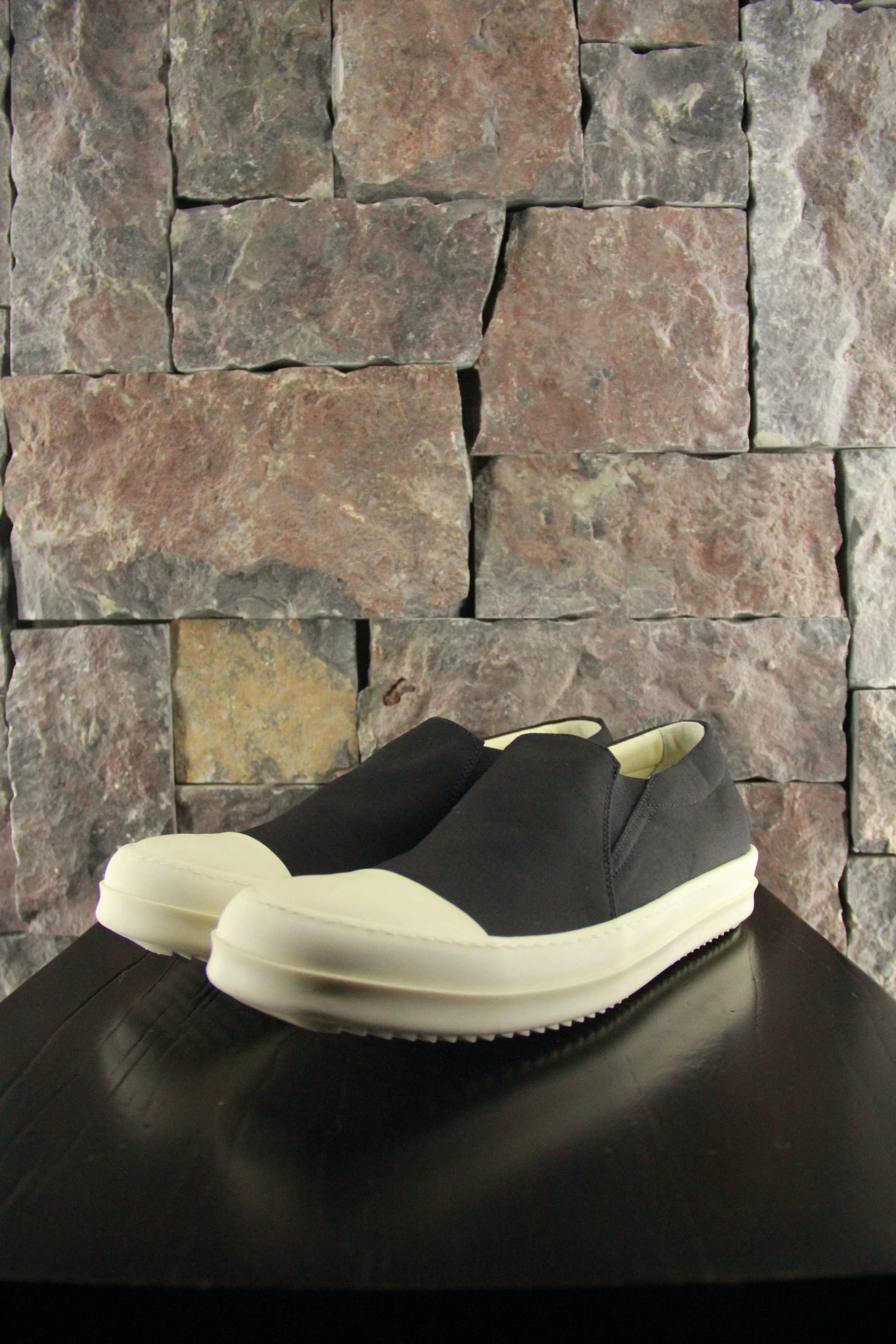 Rick Owens Rick Owens White Slip Ons Men 10 Size US 10 / EU 43 - 2 Thumbnail