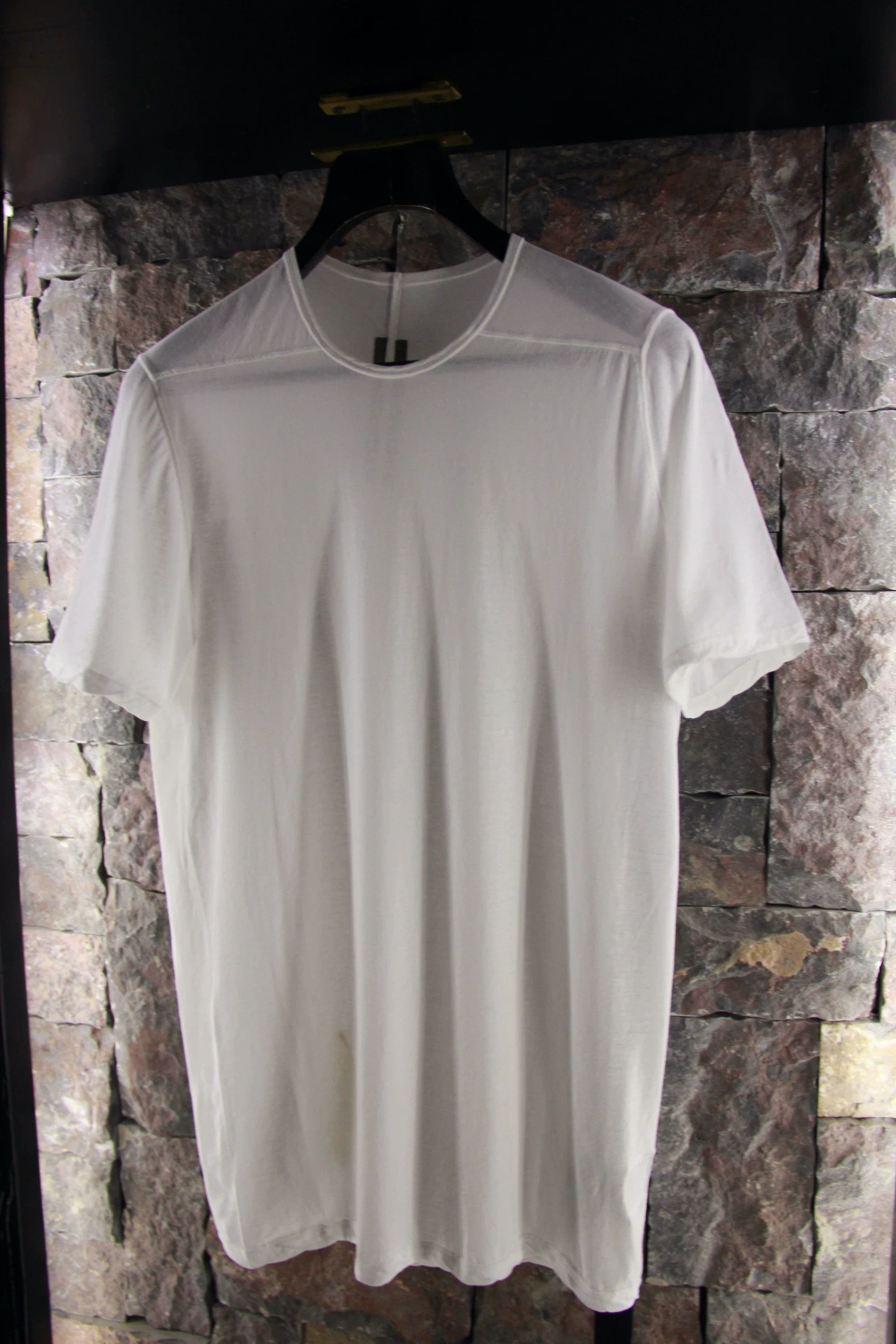 Rick Owens Rick Owens White Short Sleeve Shirts Men s Size US S / EU 44-46 / 1 - 5 Thumbnail