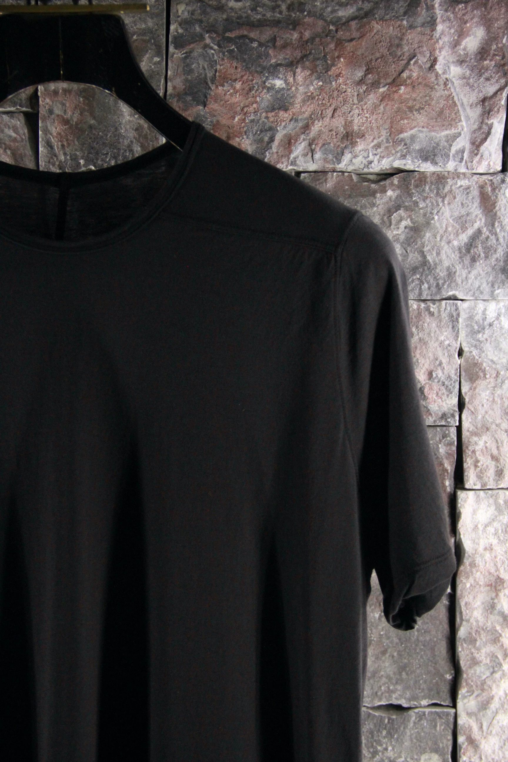 Rick Owens Rick Owens Black Short Sleeve Shirts Men s Size US S / EU 44-46 / 1 - 3 Thumbnail