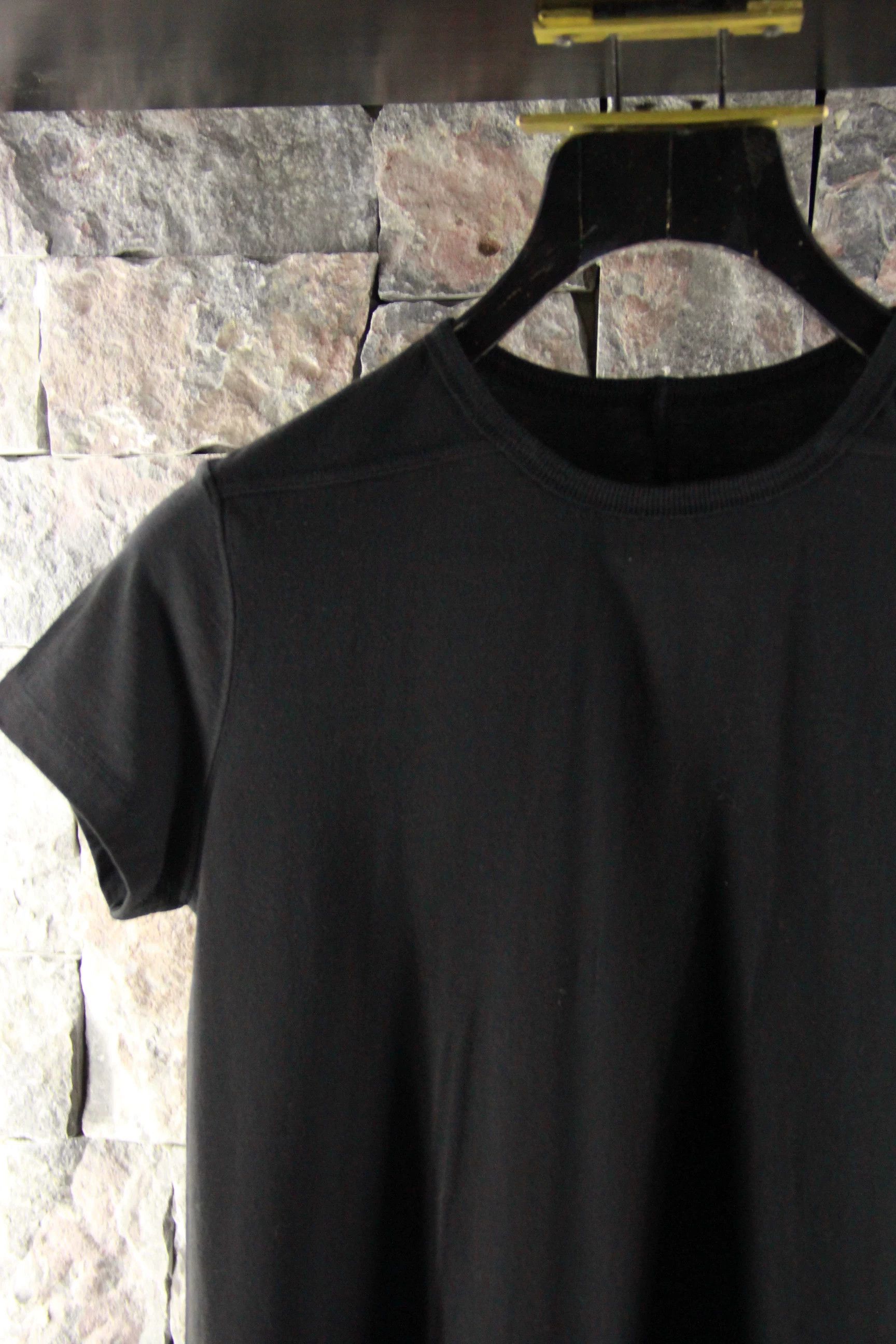 Rick Owens Rick Owens Black Short Sleeve Shirts Men s Size US S / EU 44-46 / 1 - 3 Thumbnail