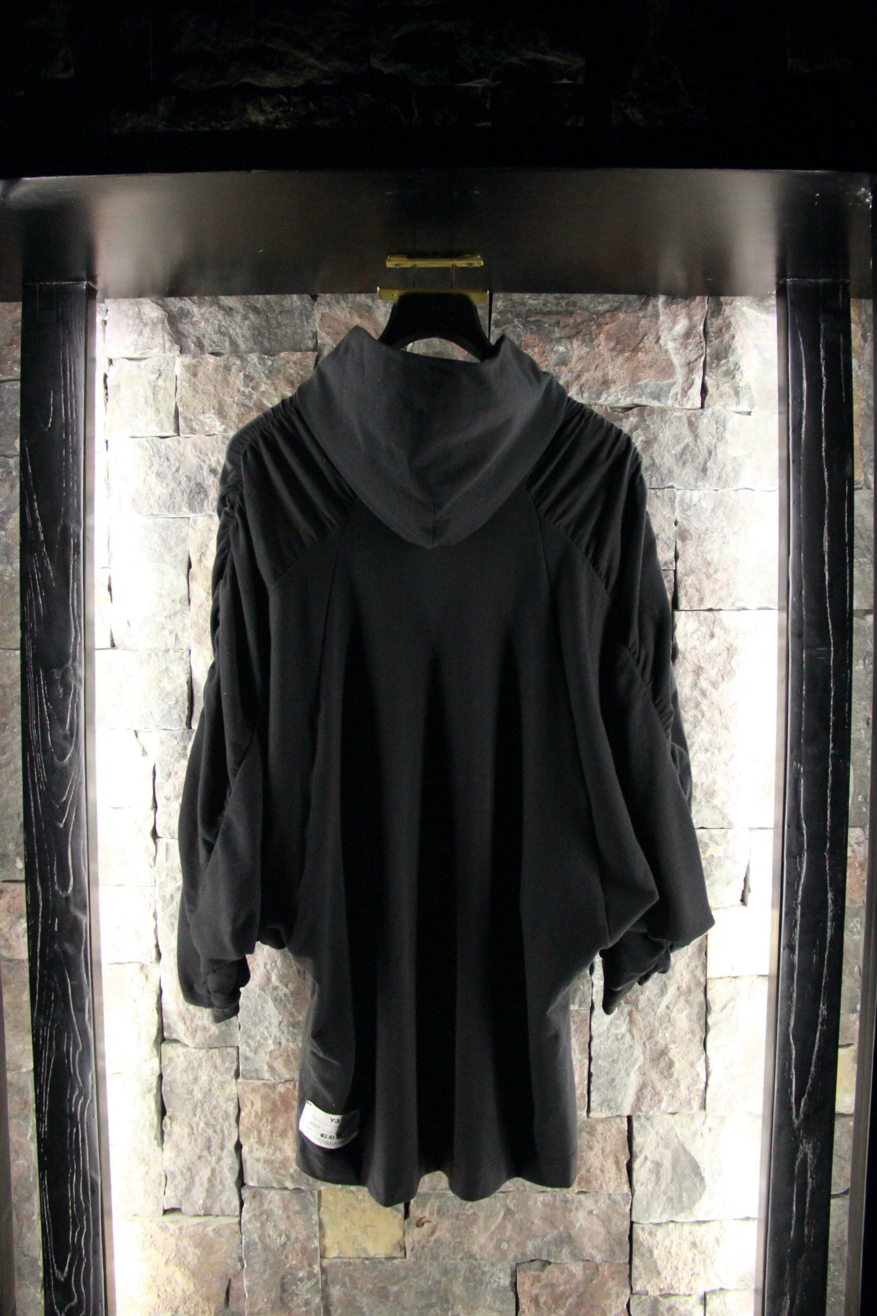 Y-3 Y-3 Black Hoodie Men m Size US M / EU 48-50 / 2 - 2 Thumbnail