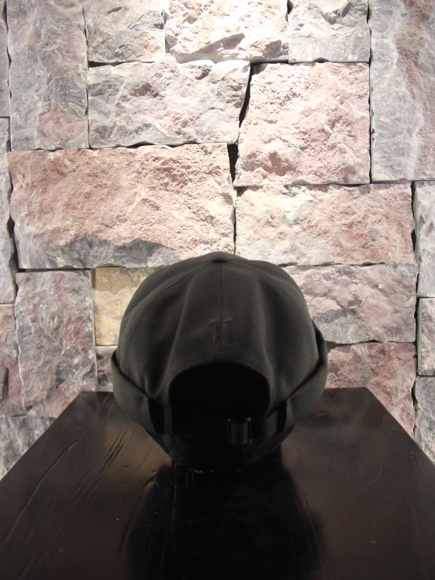 Boris Bidjan Saberi Boris Bidjan Saberi Black Hats Men one size Size ONE SIZE - 2 Thumbnail