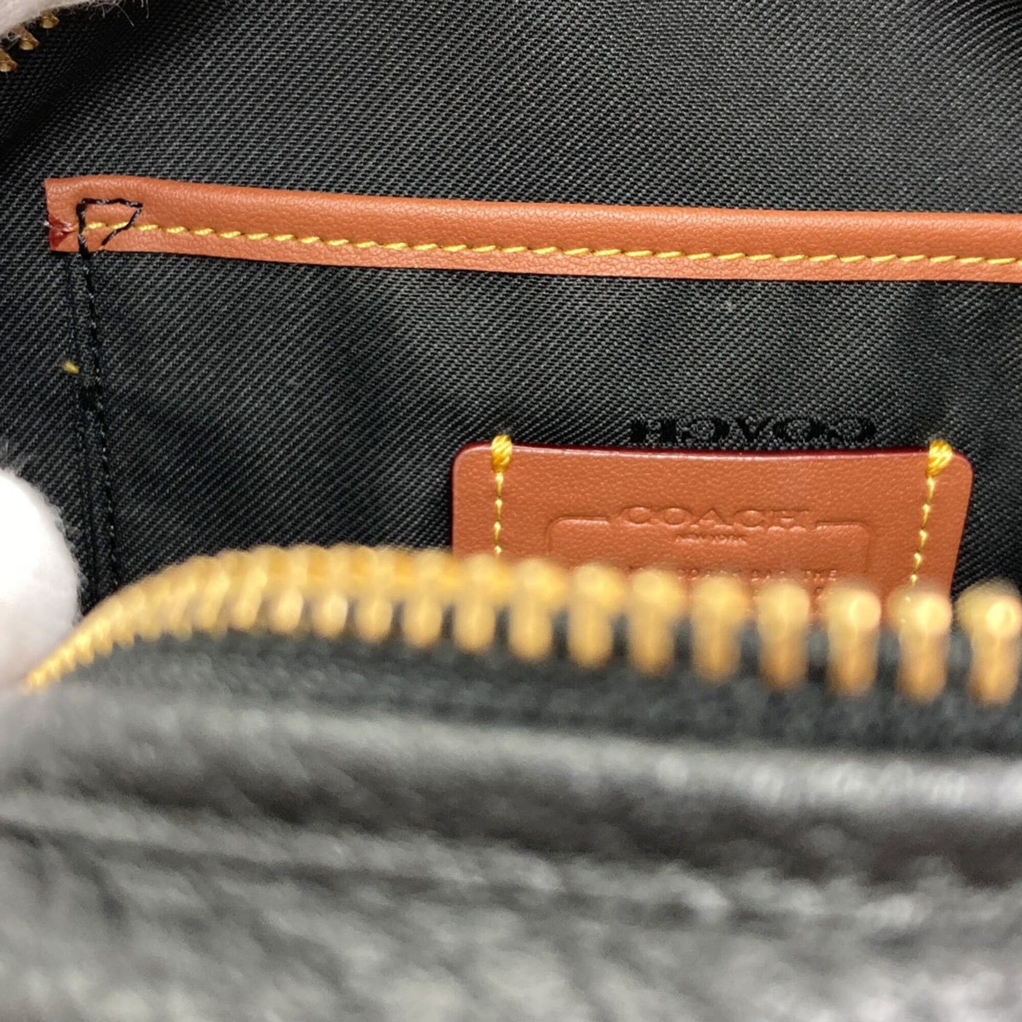 Coach Coach C5809 Camera Bag Shoulder Leather Women's COACH Size ONE SIZE - 8 Thumbnail