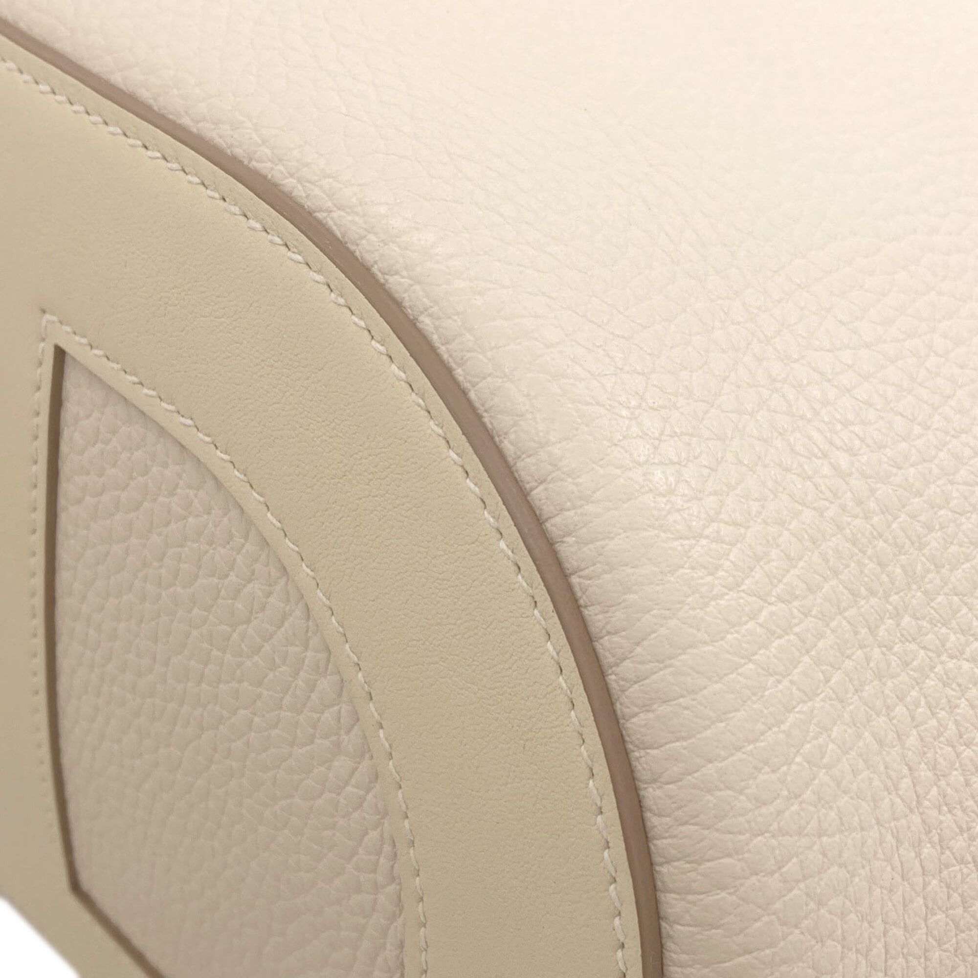 Hermes Hermes In the Loop 18 Gold Hardware Handbag, Taurillon Clemence Leather, Women's HERMES Size ONE SIZE - 20 Thumbnail