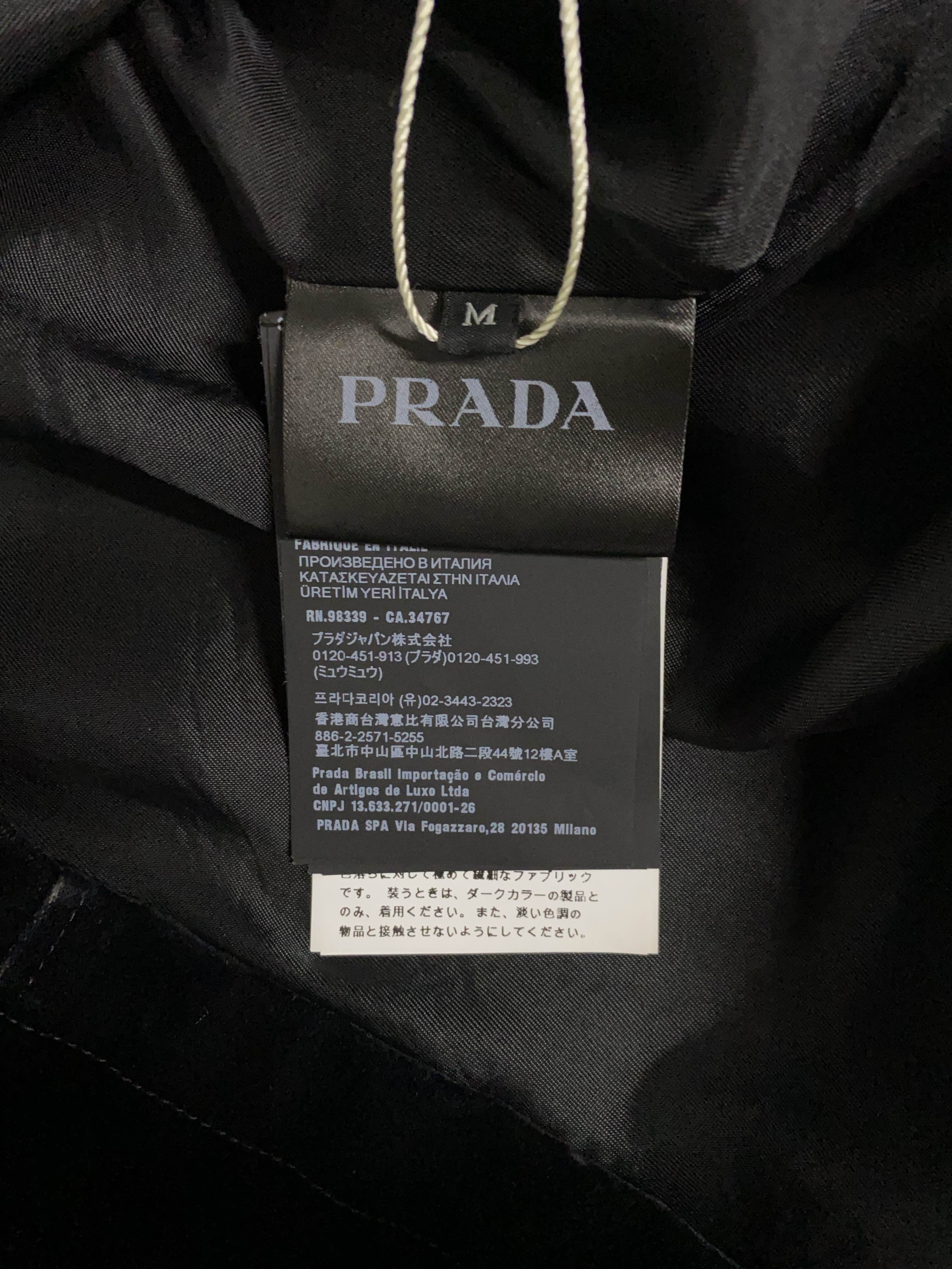 Prada Prada Velvet Logo Plaque Shirt Size M Size US M / EU 48-50 / 2 - 4 Thumbnail