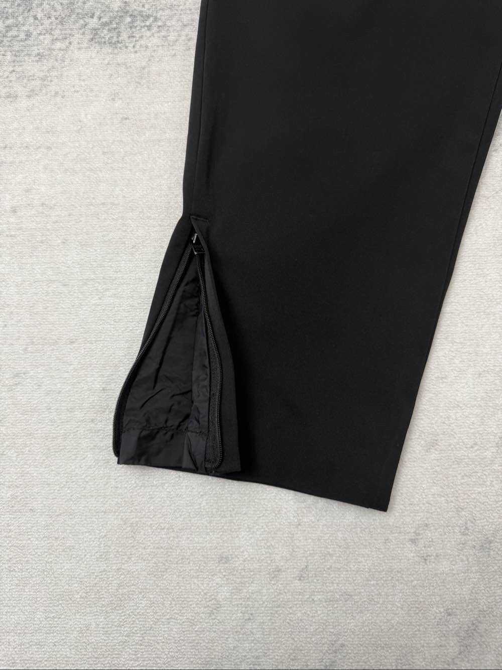 Prada Prada Triangle Logo Casual Pants Size 54 Size US 38 / EU 54 - 5 Thumbnail