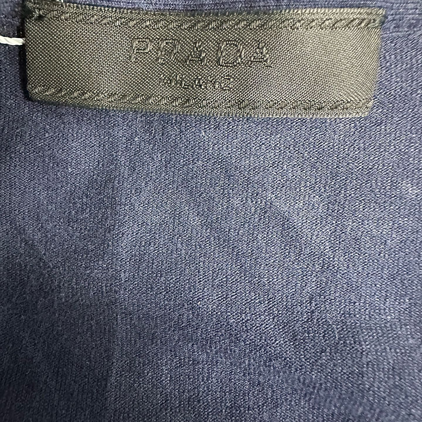 Prada Prada Logo Pocket T-Shirt Size L Size US L / EU 52-54 / 3 - 3 Thumbnail