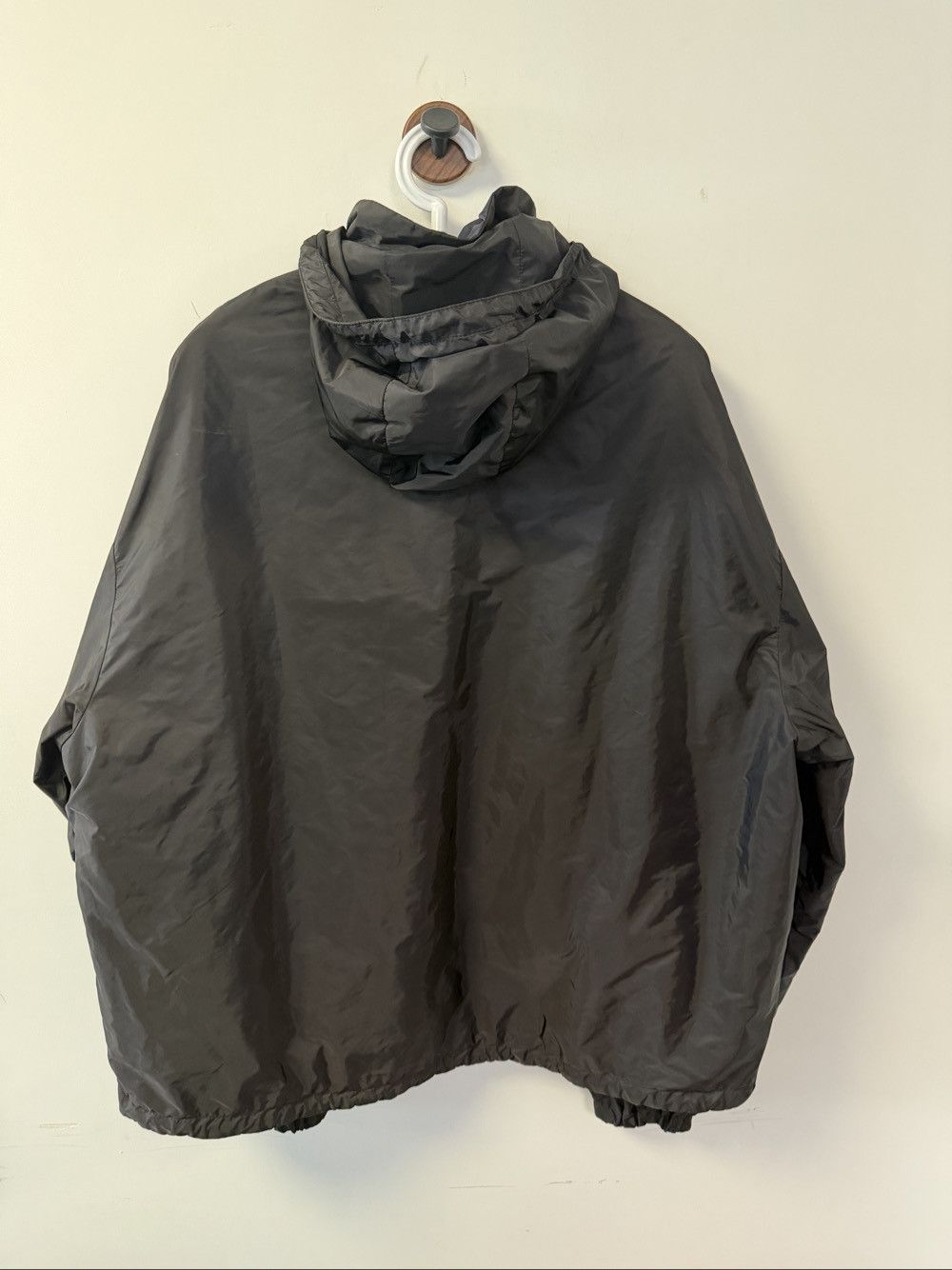 Prada Prada Re-Nylon Hooded Jacket Size L Size US L / EU 52-54 / 3 - 2 Thumbnail