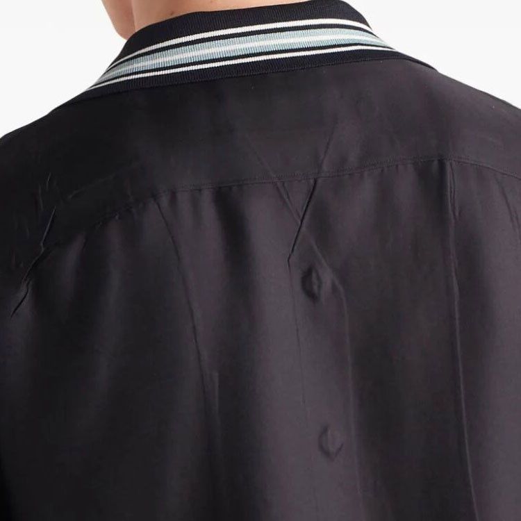 Prada Prada Logo Patch Striped Collar Shirt Size L Size US L / EU 52-54 / 3 - 9 Thumbnail