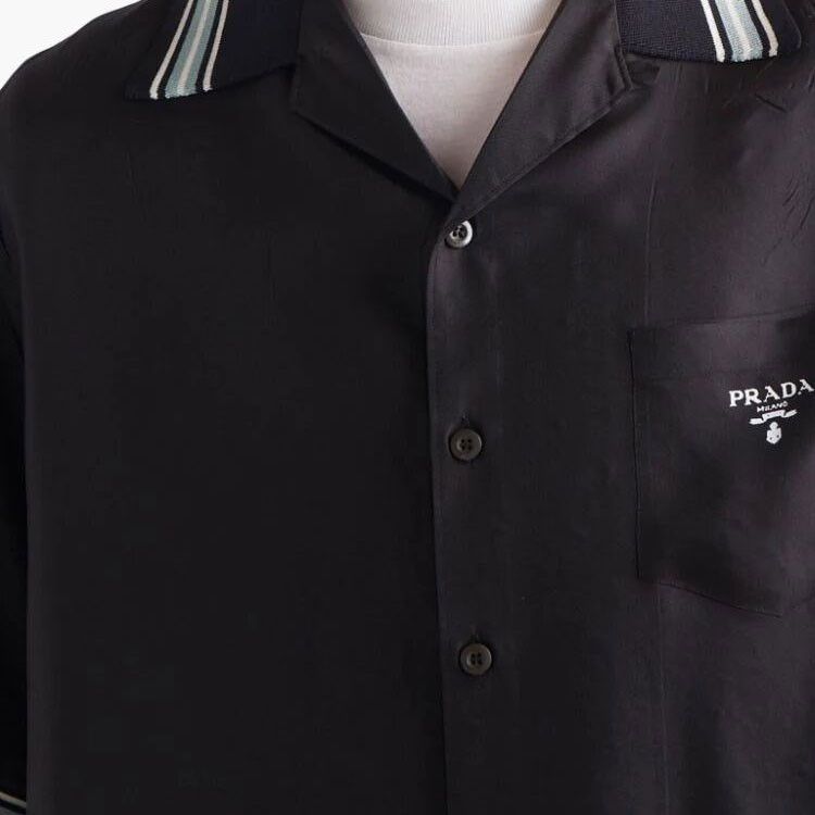 Prada Prada Logo Patch Striped Collar Shirt Size L Size US L / EU 52-54 / 3 - 8 Thumbnail