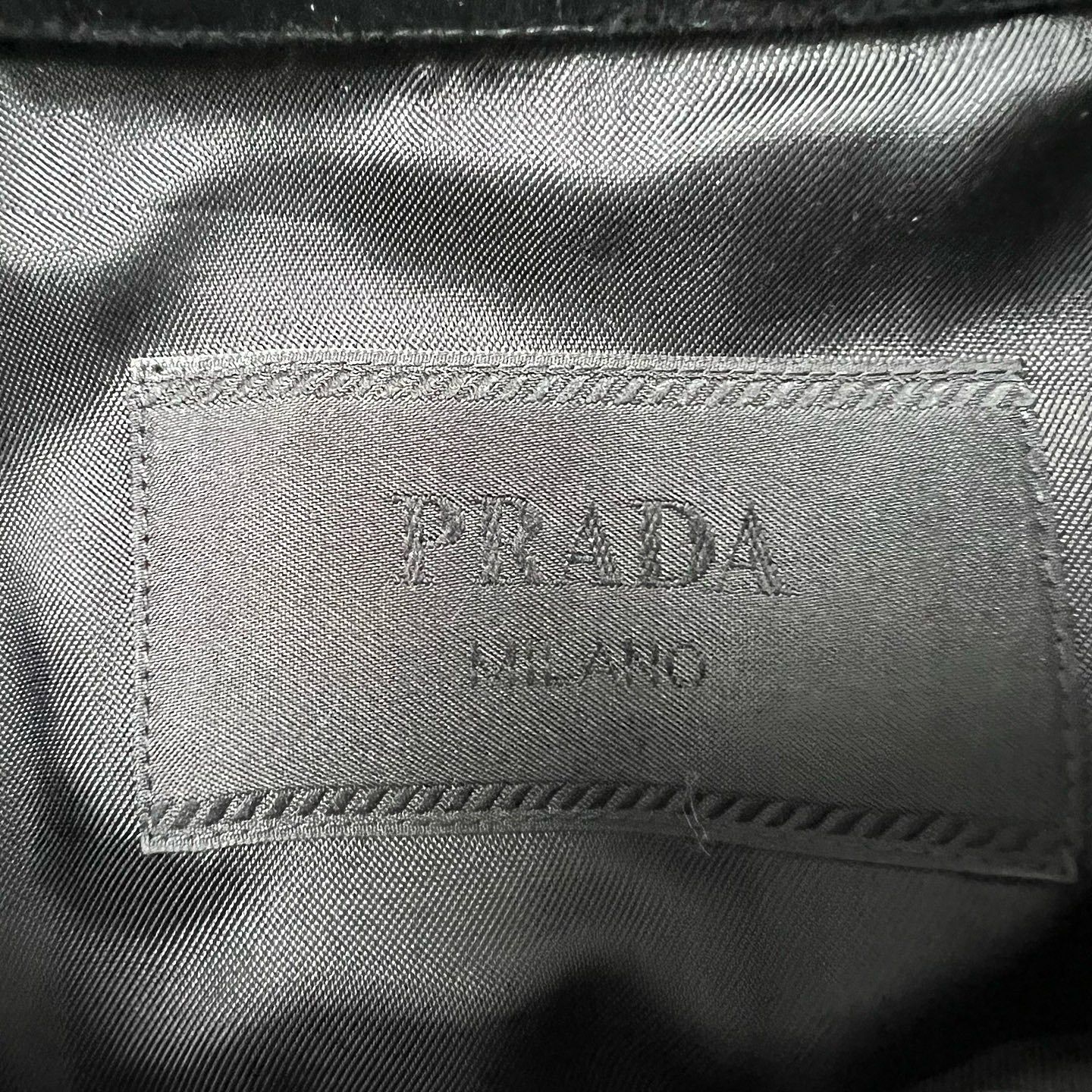 Prada Prada Velvet Logo Patch Shirt Black Size S Size US S / EU 44-46 / 1 - 3 Thumbnail