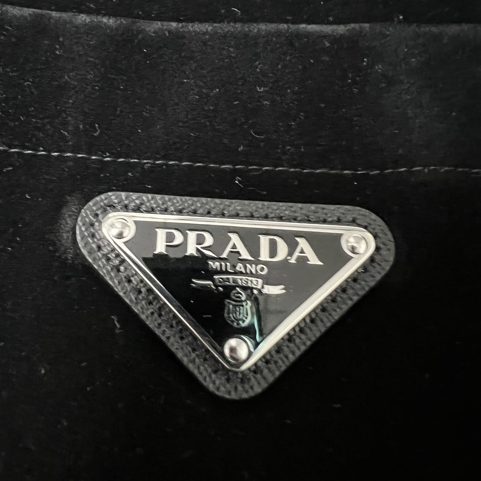 Prada Prada Velvet Logo Patch Shirt Black Size S Size US S / EU 44-46 / 1 - 5 Thumbnail