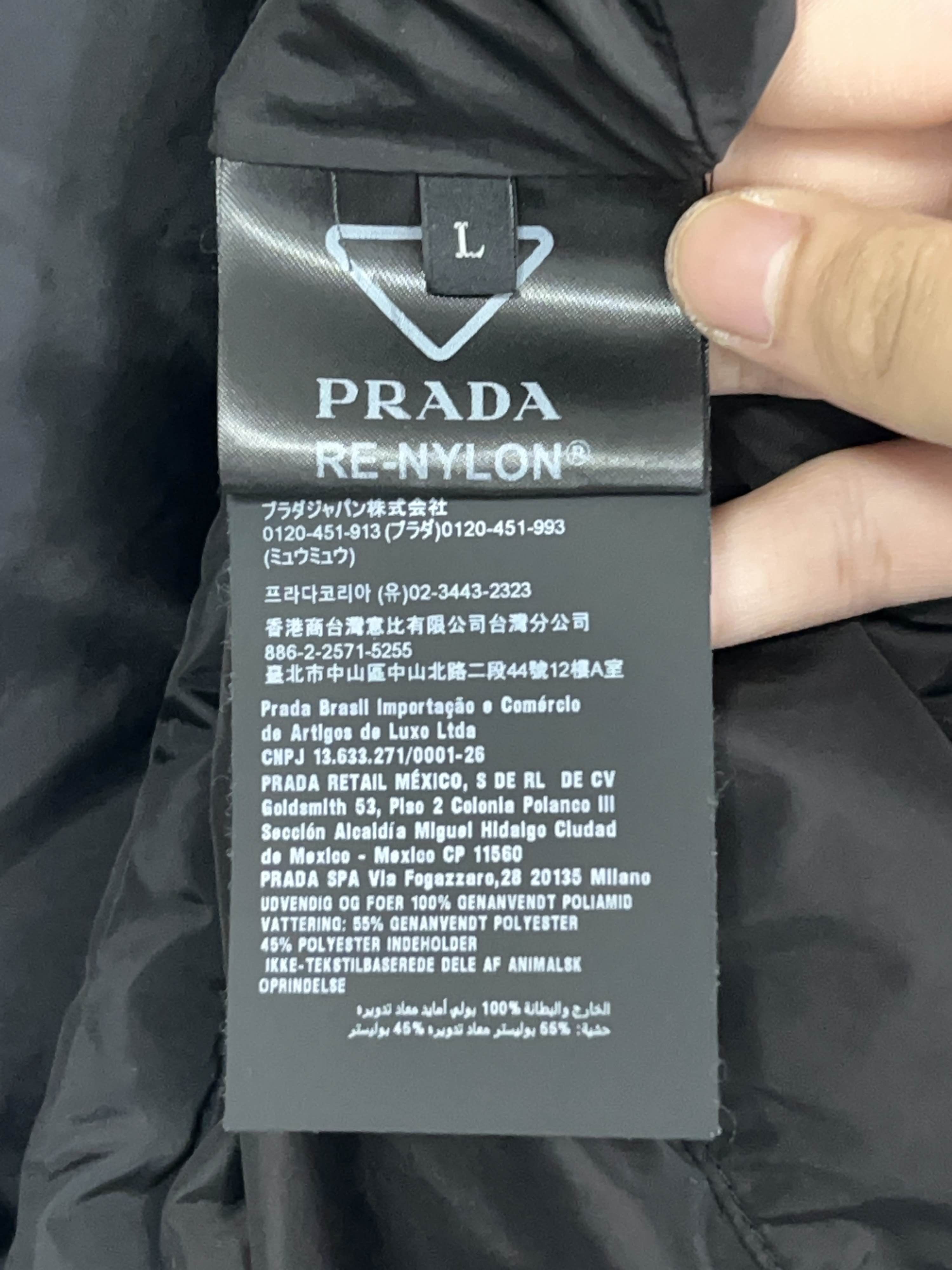 Prada Prada Re-Nylon Logo Plaque Jacket Size L Size US L / EU 52-54 / 3 - 4 Thumbnail