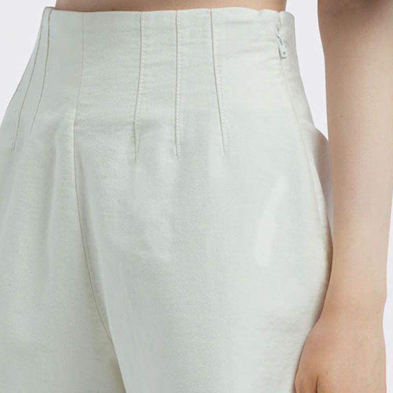 Prada Prada Logo Triangle Shorts IT 42 Size 28" / US 6 / IT 42 - 13 Thumbnail