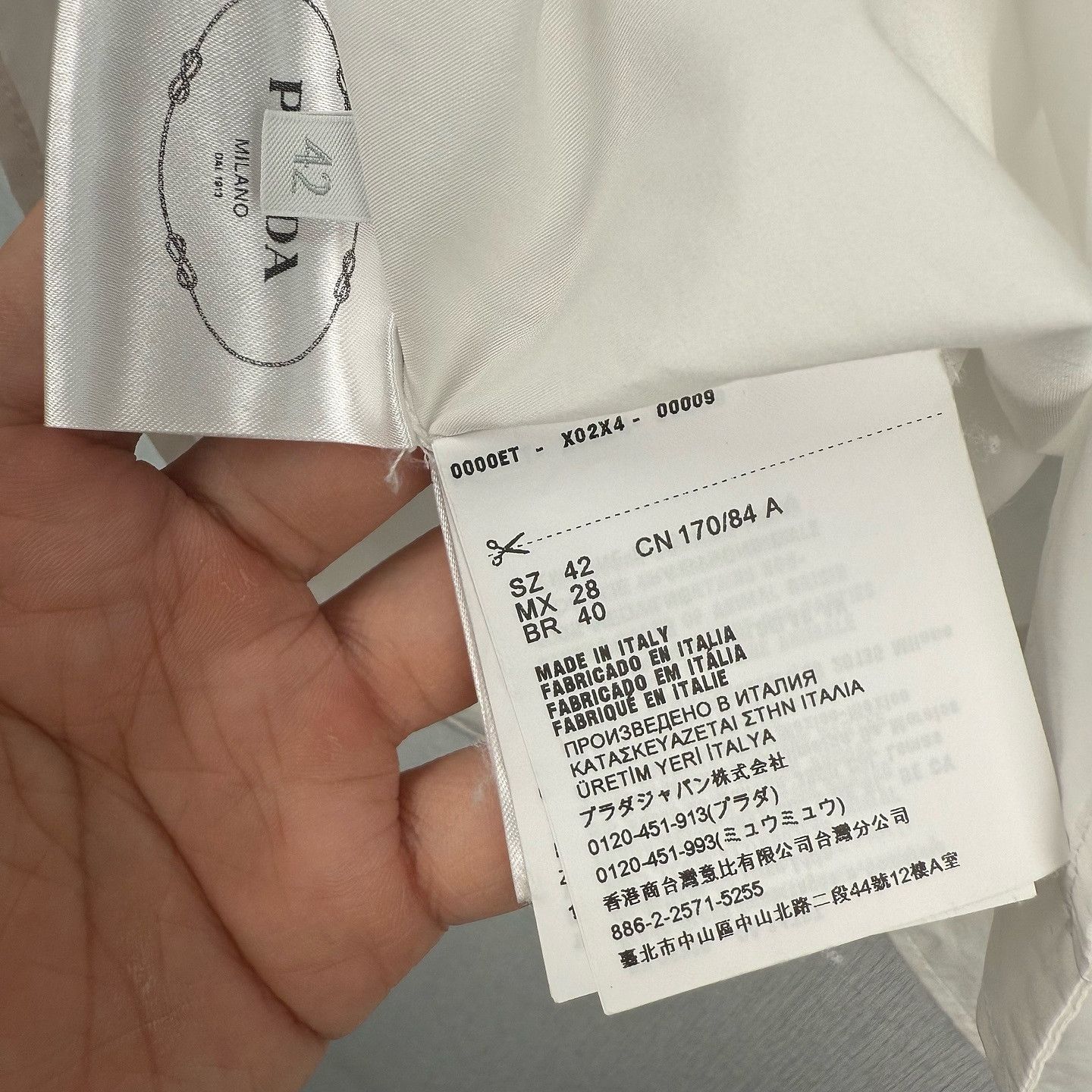 Prada Prada Poplin Logo Triangle Short Sleeve Shirt Size 42 Size M / US 6-8 / IT 42-44 - 4 Thumbnail