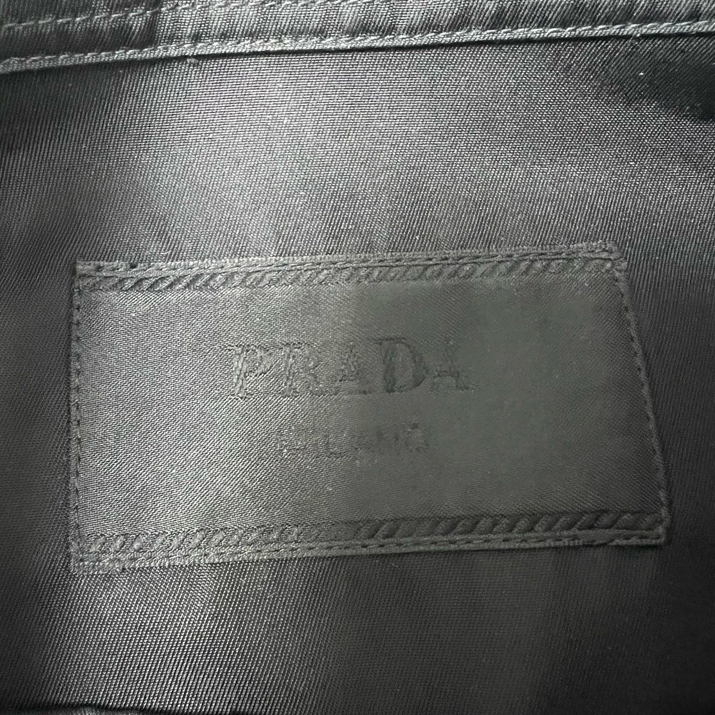 Prada Prada Re-Nylon Utility Shirt Size L Size US L / EU 52-54 / 3 - 3 Thumbnail