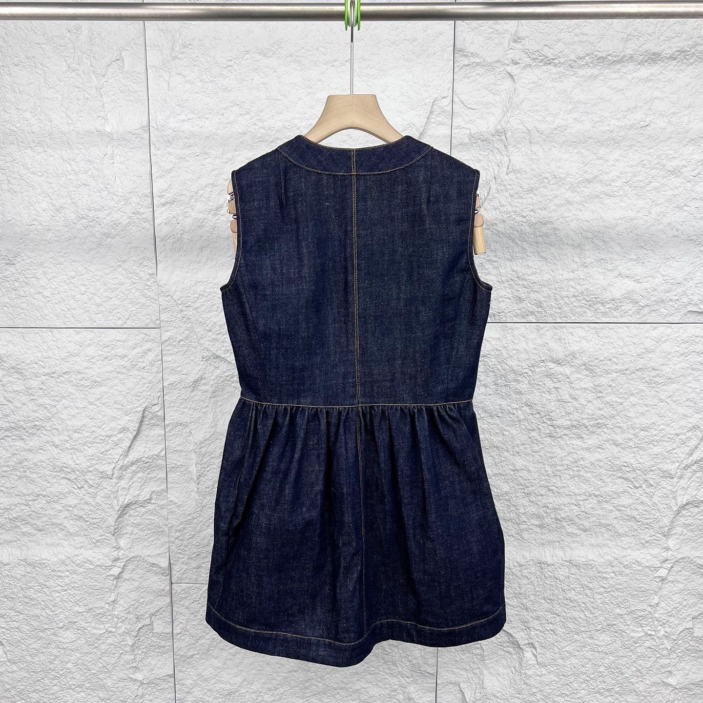 Dior Christian Dior Embroidered Denim Mini Dress Size 42 Size M / US 6-8 / IT 42-44 - 2 Thumbnail