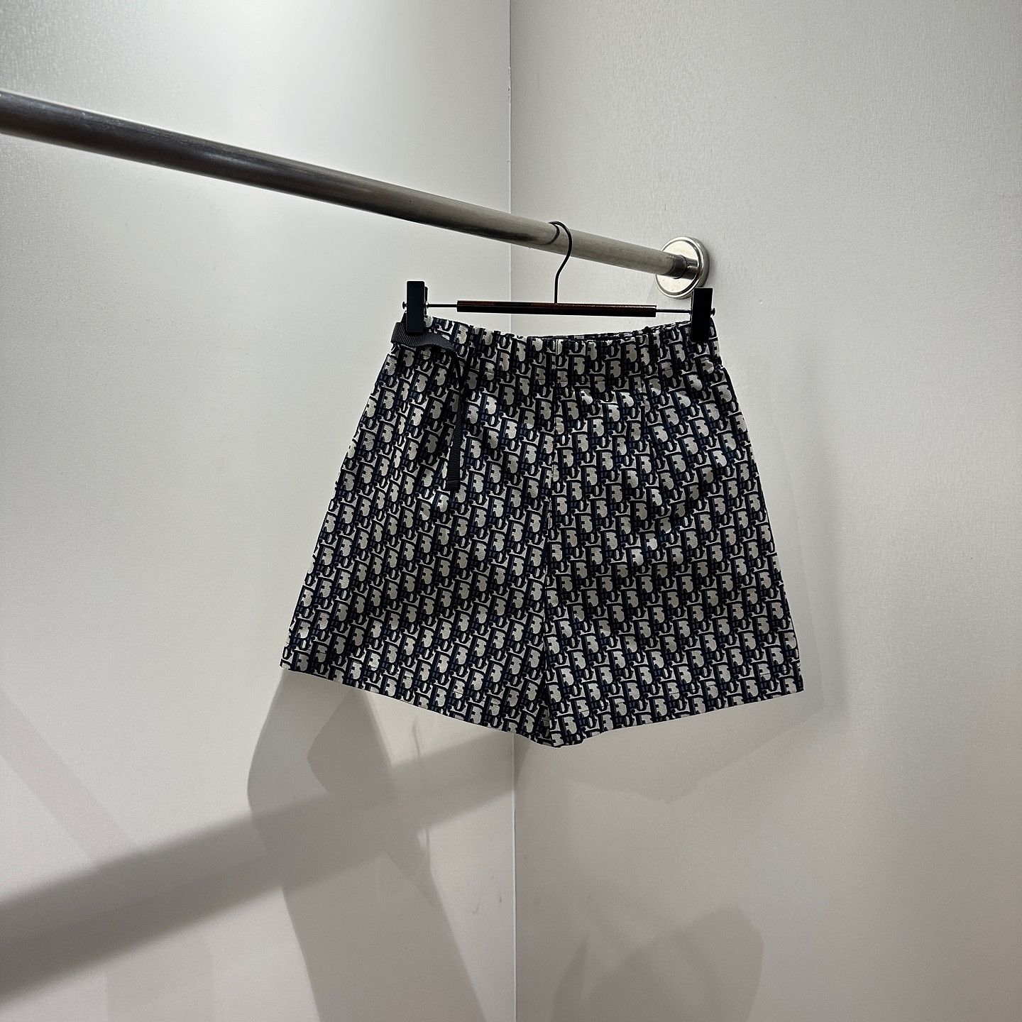 Dior Dior Oblique Print Shorts Size 34 Size 25" / US 0 / IT 36 - 2 Thumbnail