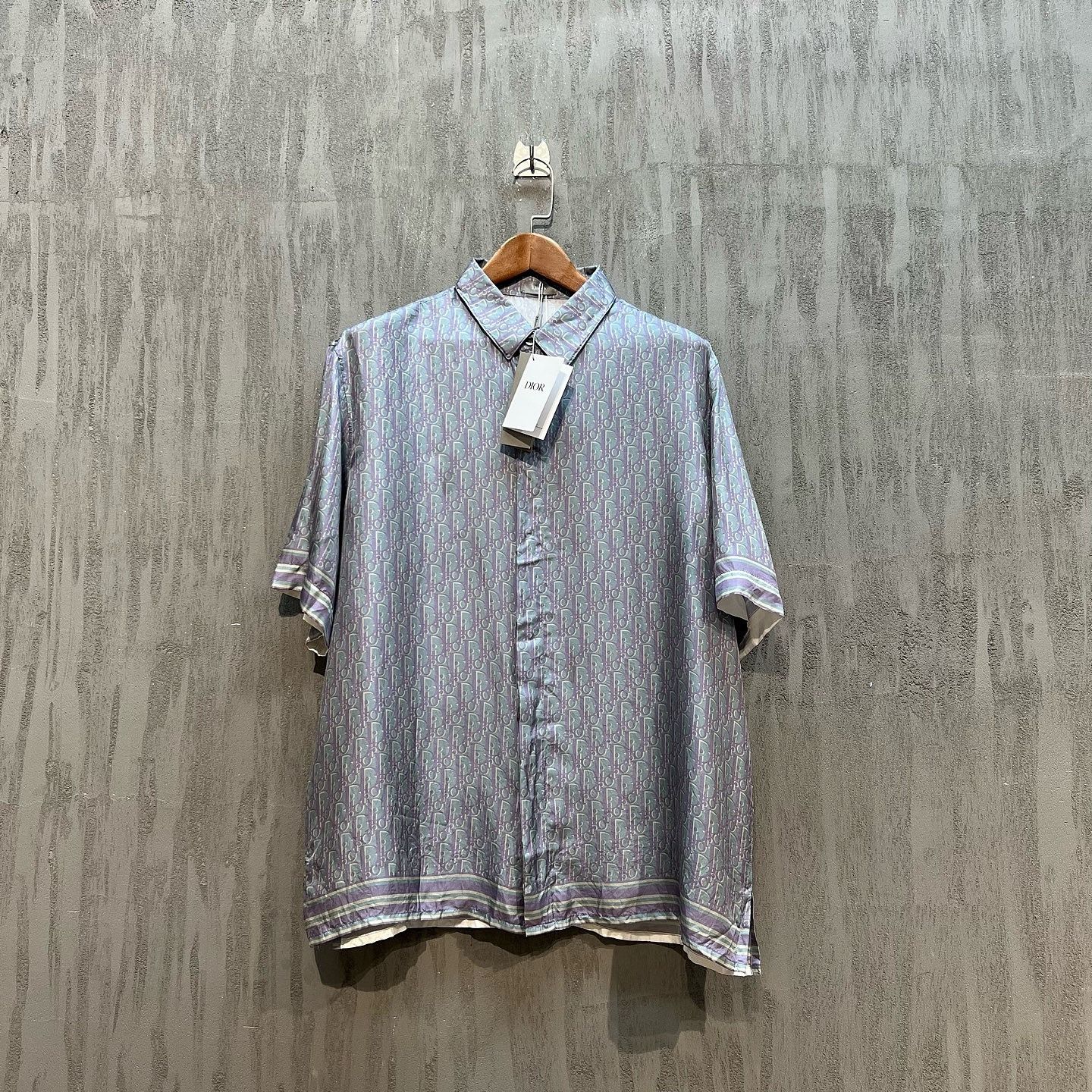 Dior Dior Oblique Silk Shirt Size XL Size US XL / EU 56 / 4 - 9 Thumbnail