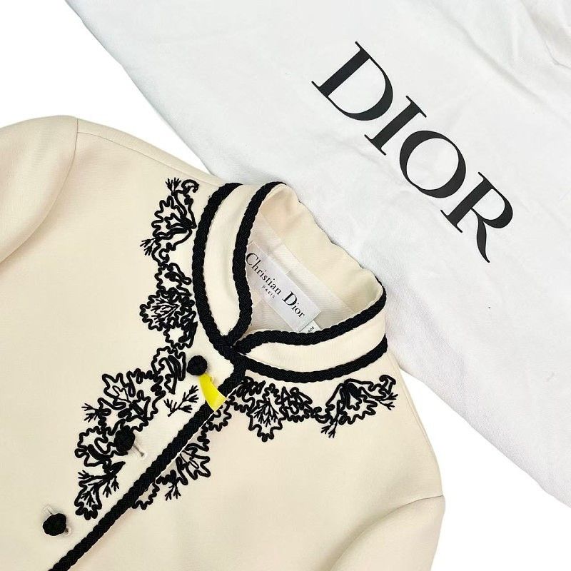 Dior Dior Embroidered Wool Jacket Size FR 34 Size XS / US 0-2 / IT 36-38 - 3 Thumbnail